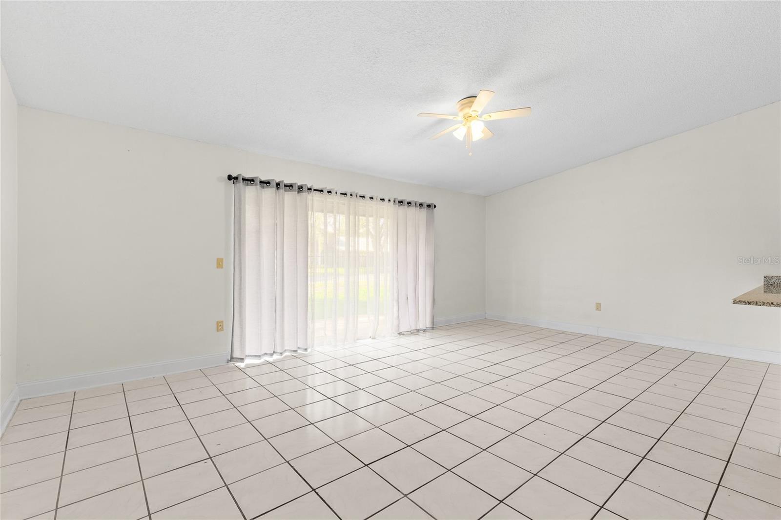 Image 12 of 21 For 5898 Sagunto Street
