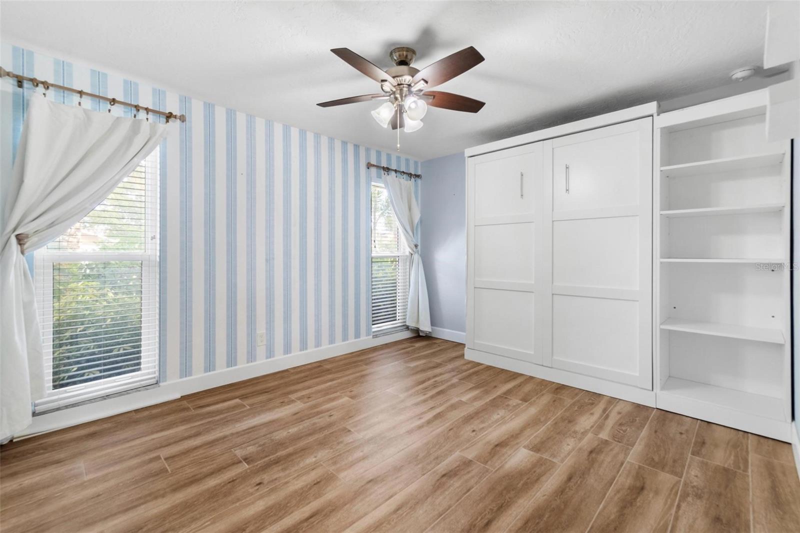 Image 34 of 63 For 4748 Overlook Drive Ne