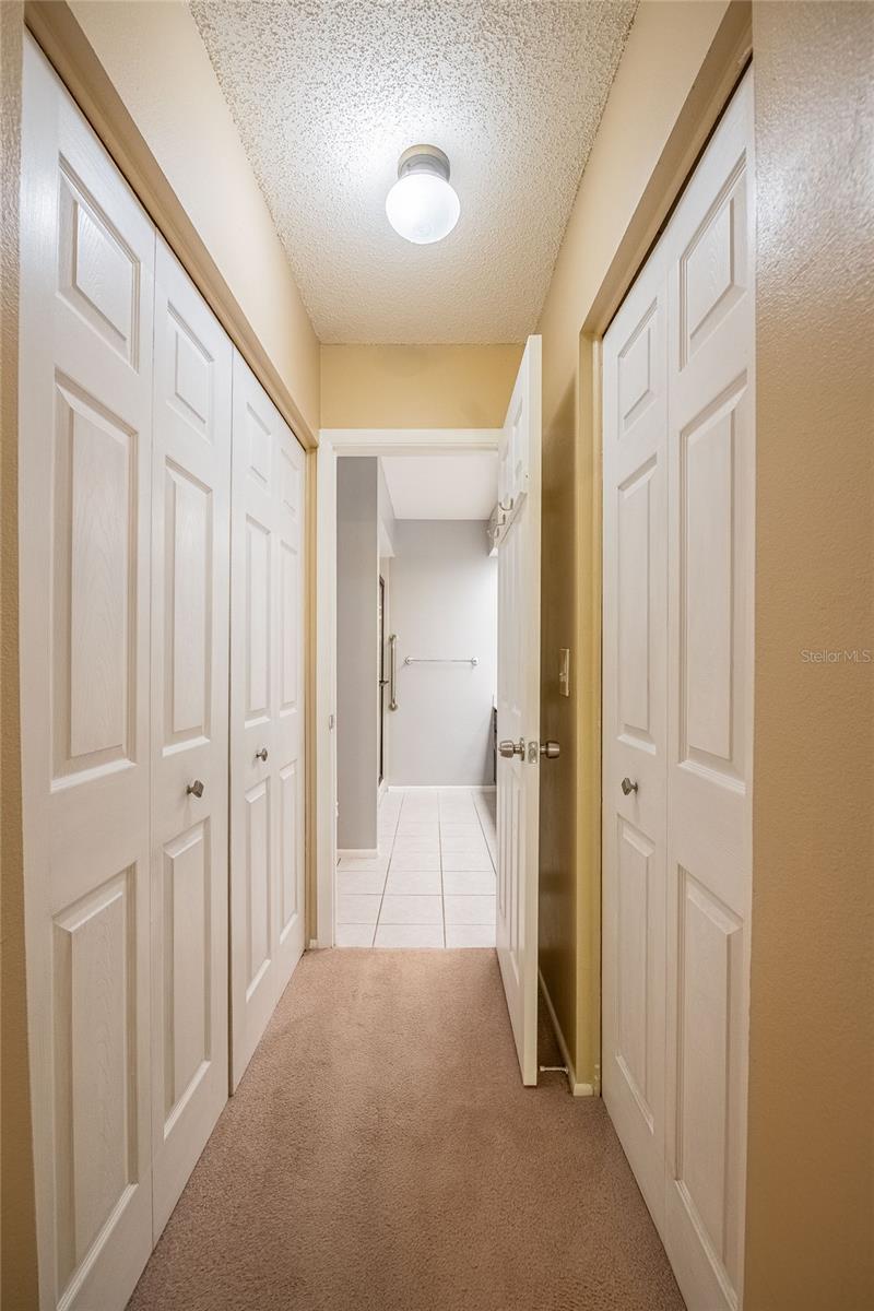 Image 18 of 50 For 2238 Lark Circle W C