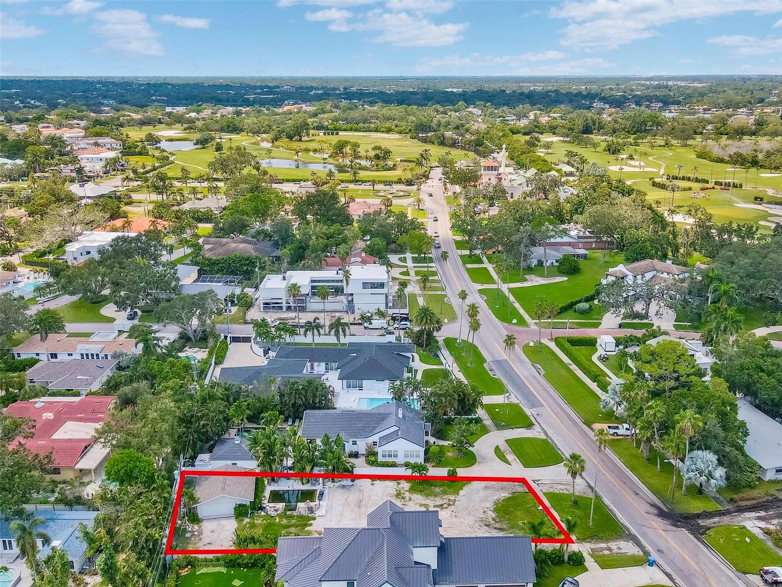 Image 7 of 15 For 827 Snell Isle Boulevard Ne