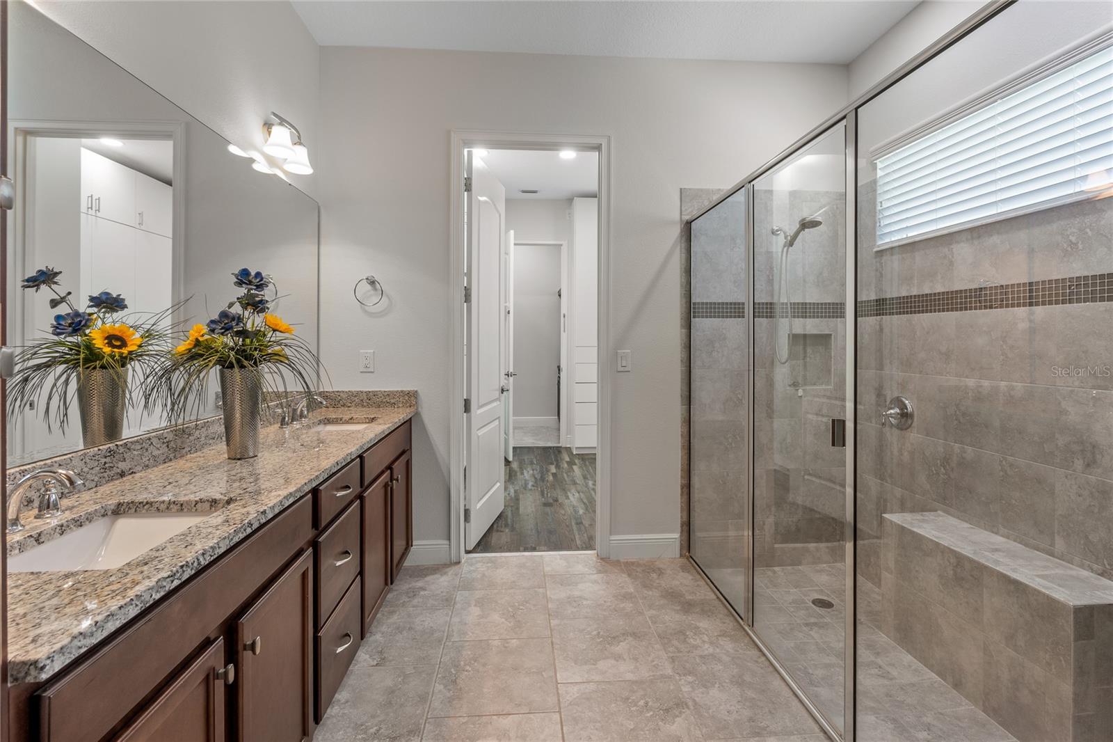 Image 11 of 31 For 2460 Promenade Drive