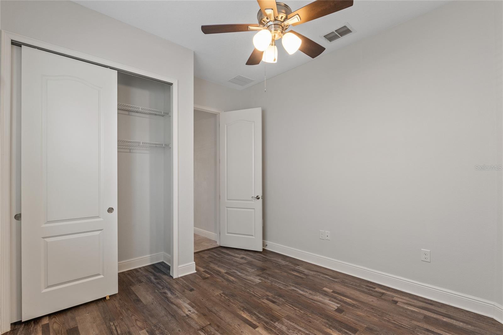 Image 22 of 31 For 2460 Promenade Drive