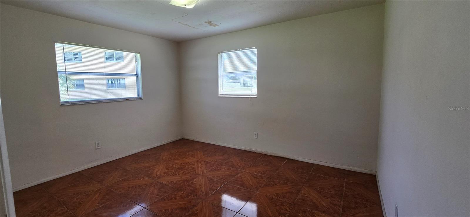 Image 41 of 58 For 3404 Dahlia Place
