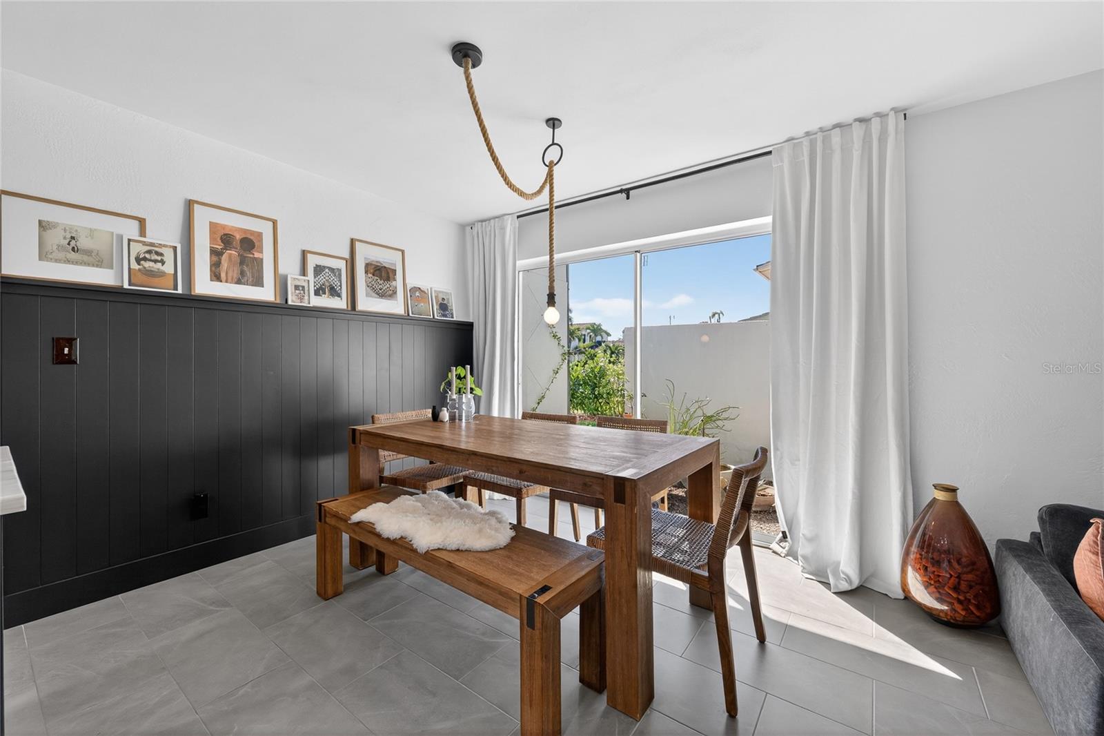 Image 12 of 42 For 4091 13th Way Ne