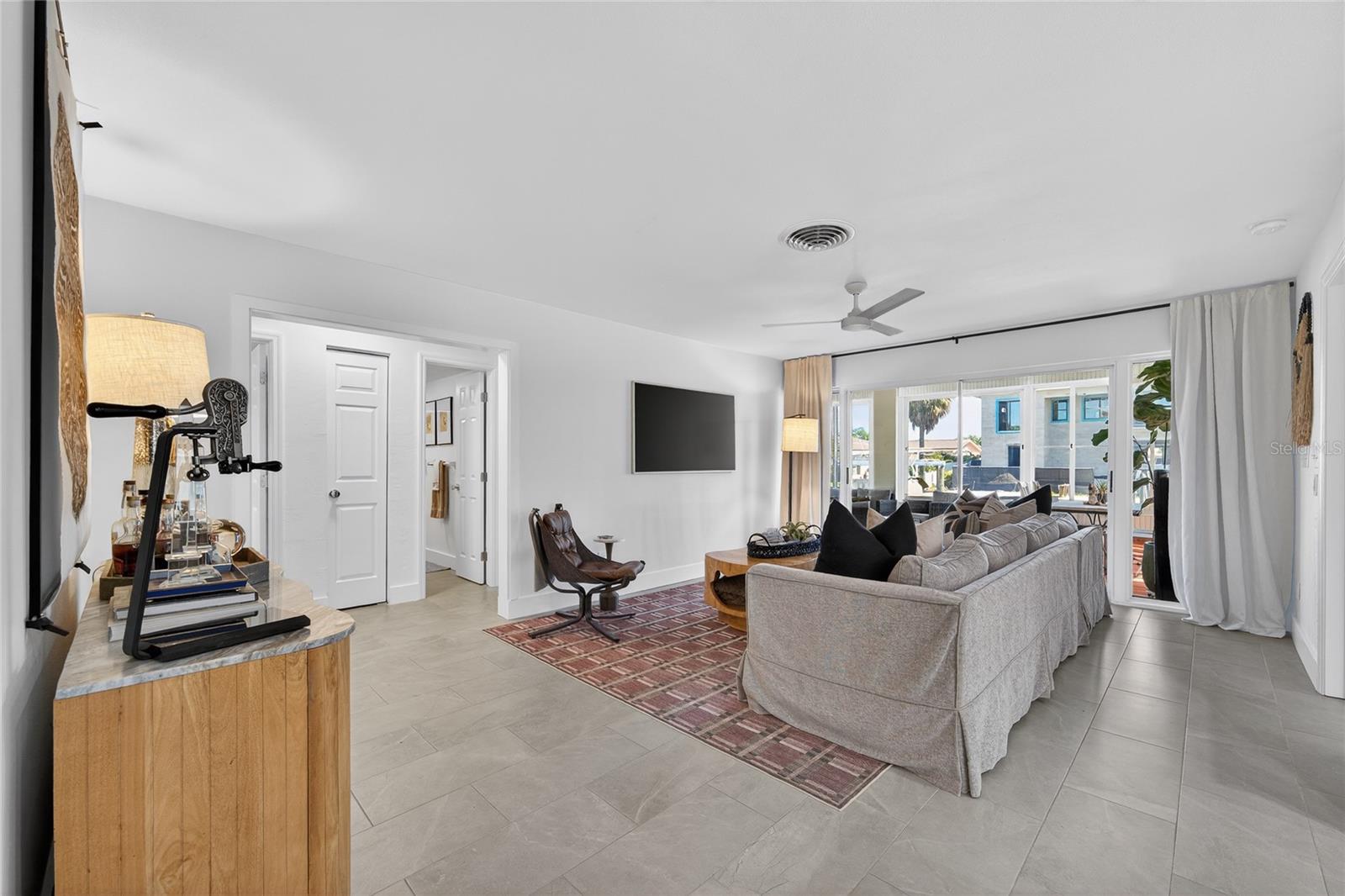 Image 14 of 42 For 4091 13th Way Ne