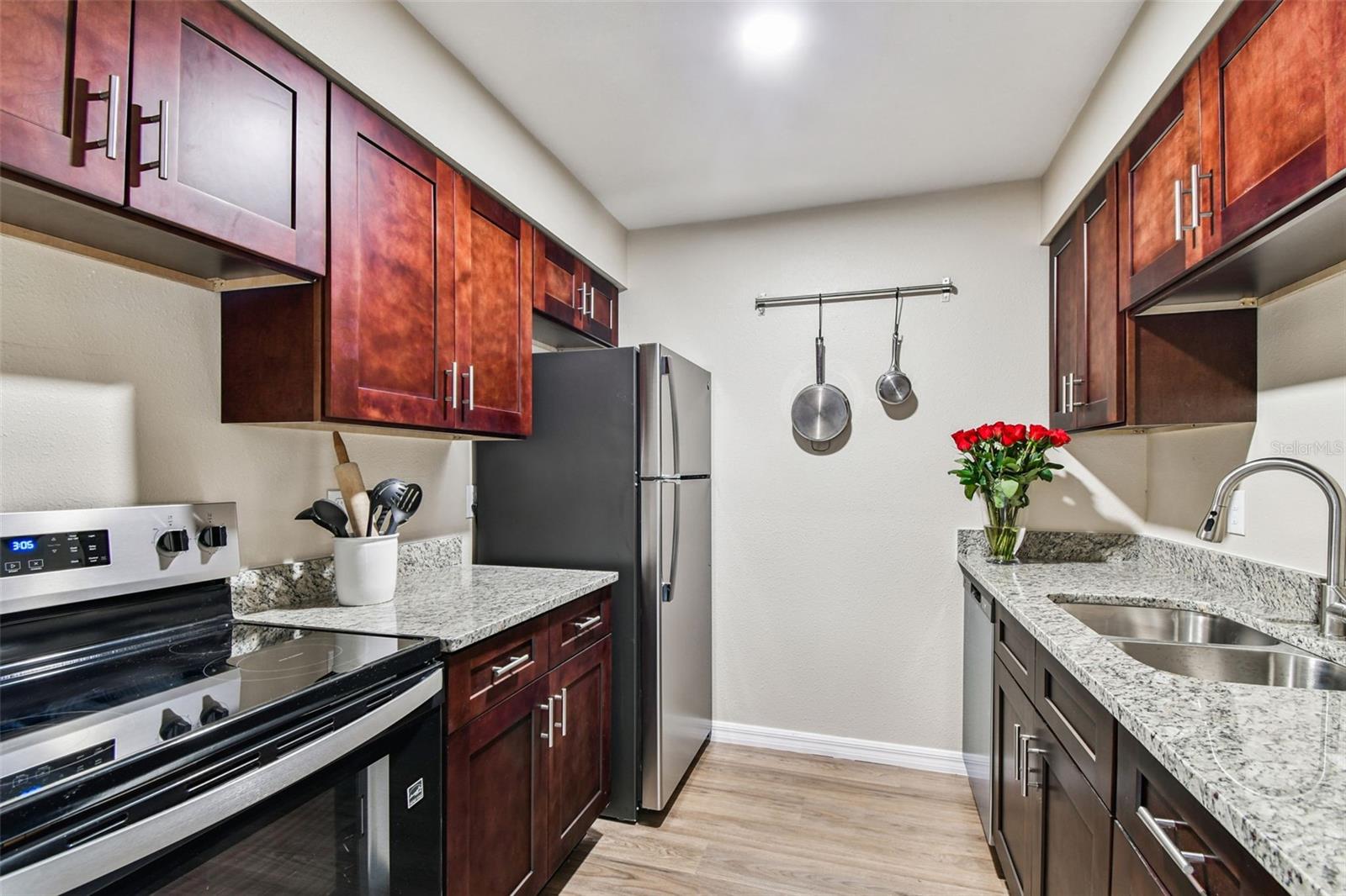 Image 14 of 85 For 9115 Tudor Drive E106