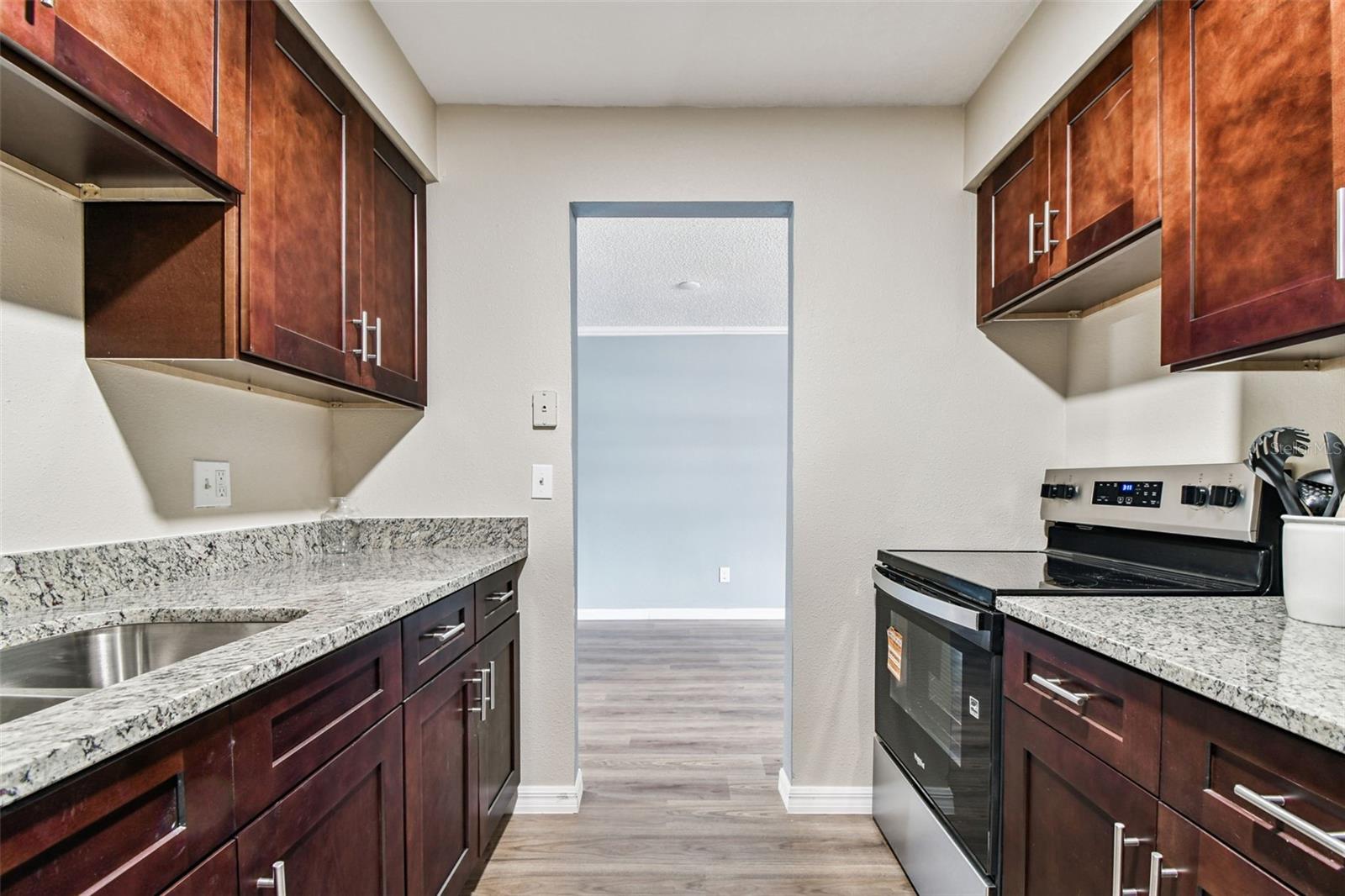 Image 19 of 85 For 9115 Tudor Drive E106