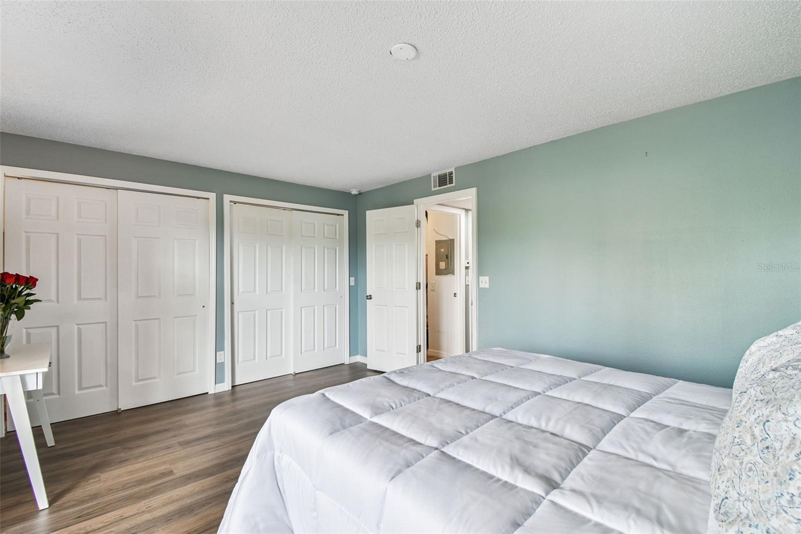 Image 27 of 85 For 9115 Tudor Drive E106