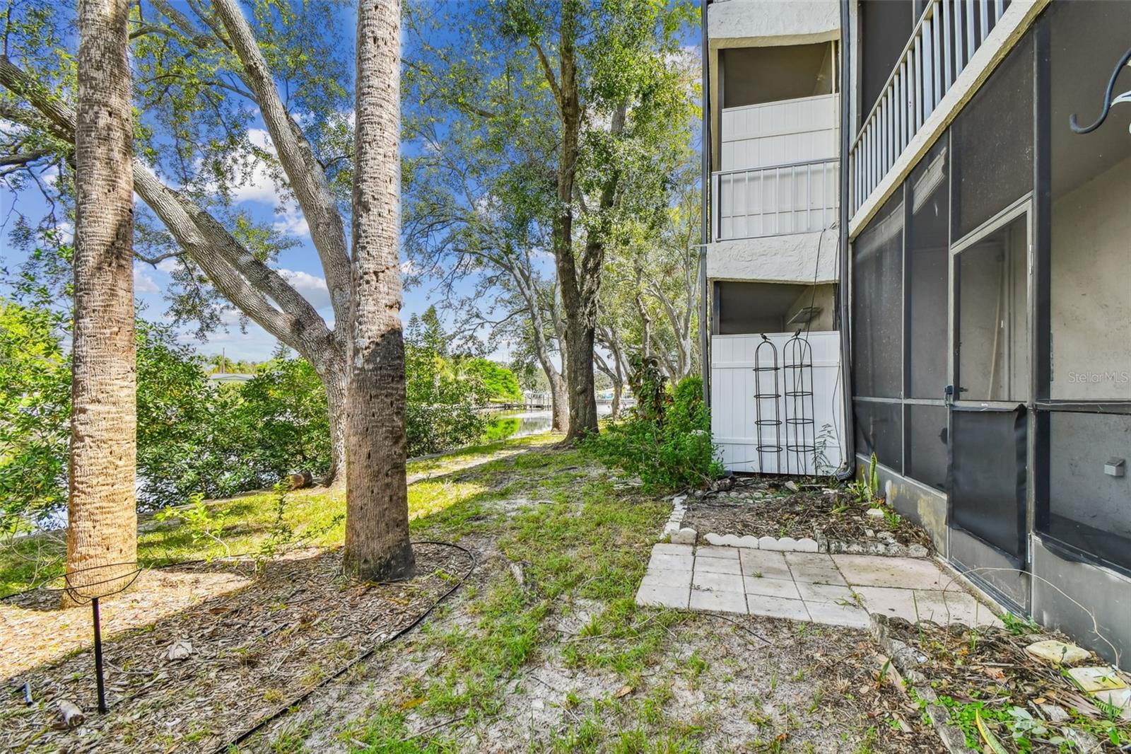 Image 32 of 85 For 9115 Tudor Drive E106