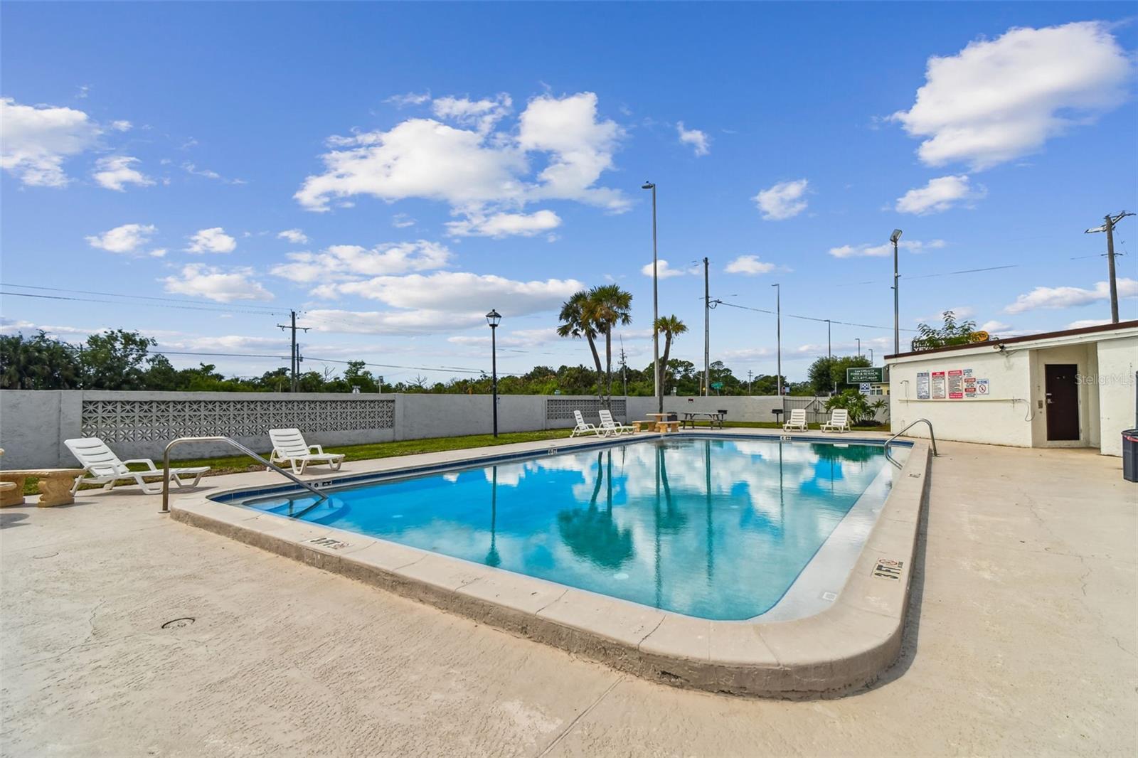 Image 47 of 85 For 9115 Tudor Drive E106