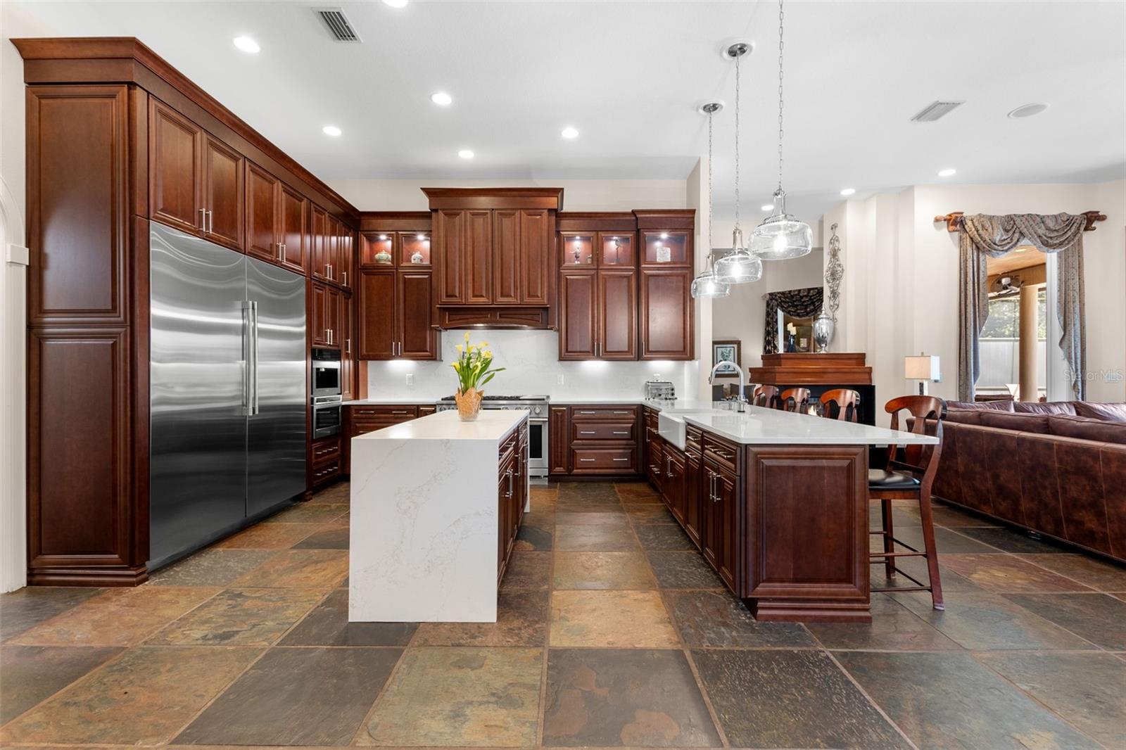 Listing photo id 17 for 211 Rue Des Chateaux