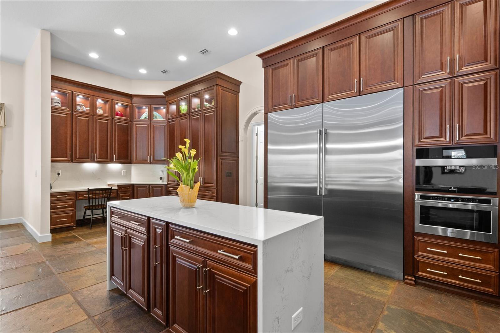 Listing photo id 20 for 211 Rue Des Chateaux