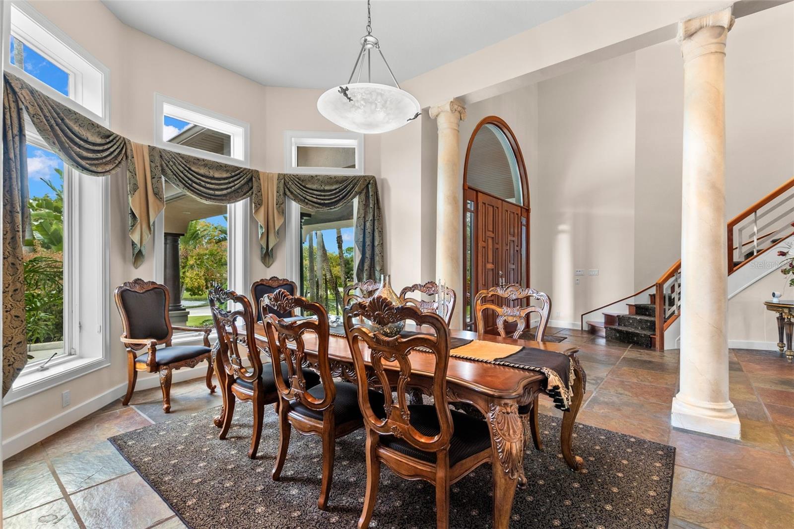 Listing photo id 25 for 211 Rue Des Chateaux