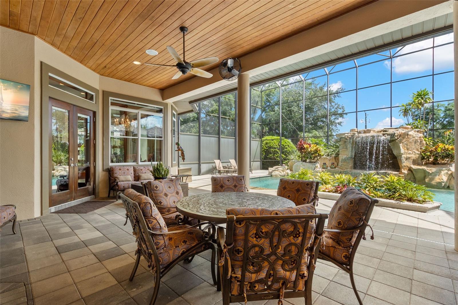 Listing photo id 26 for 211 Rue Des Chateaux