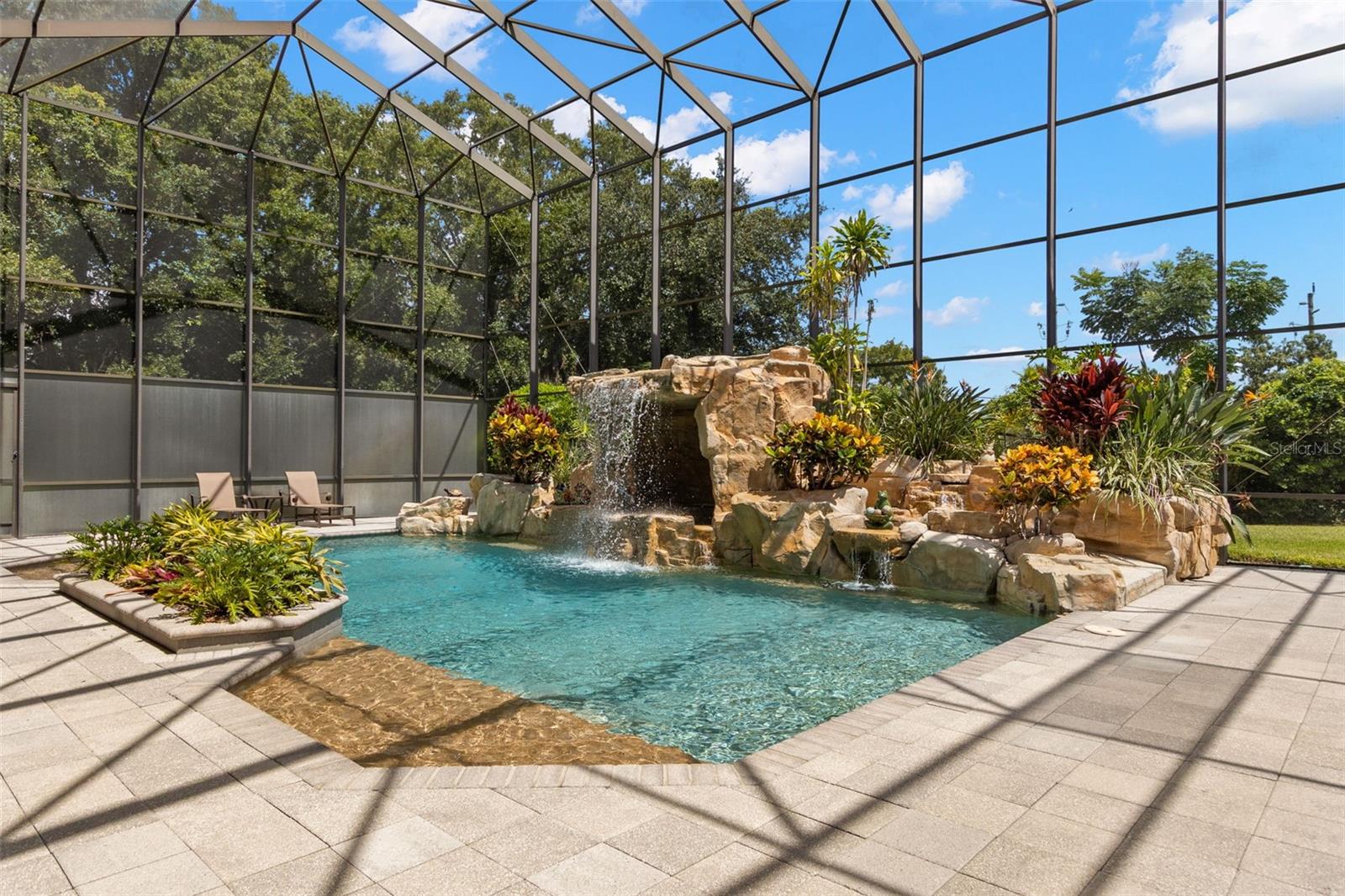 Listing photo id 28 for 211 Rue Des Chateaux