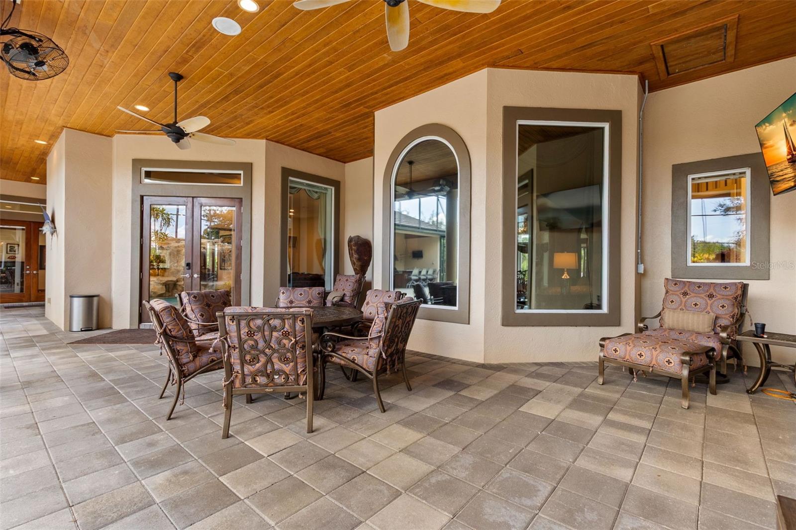 Listing photo id 33 for 211 Rue Des Chateaux