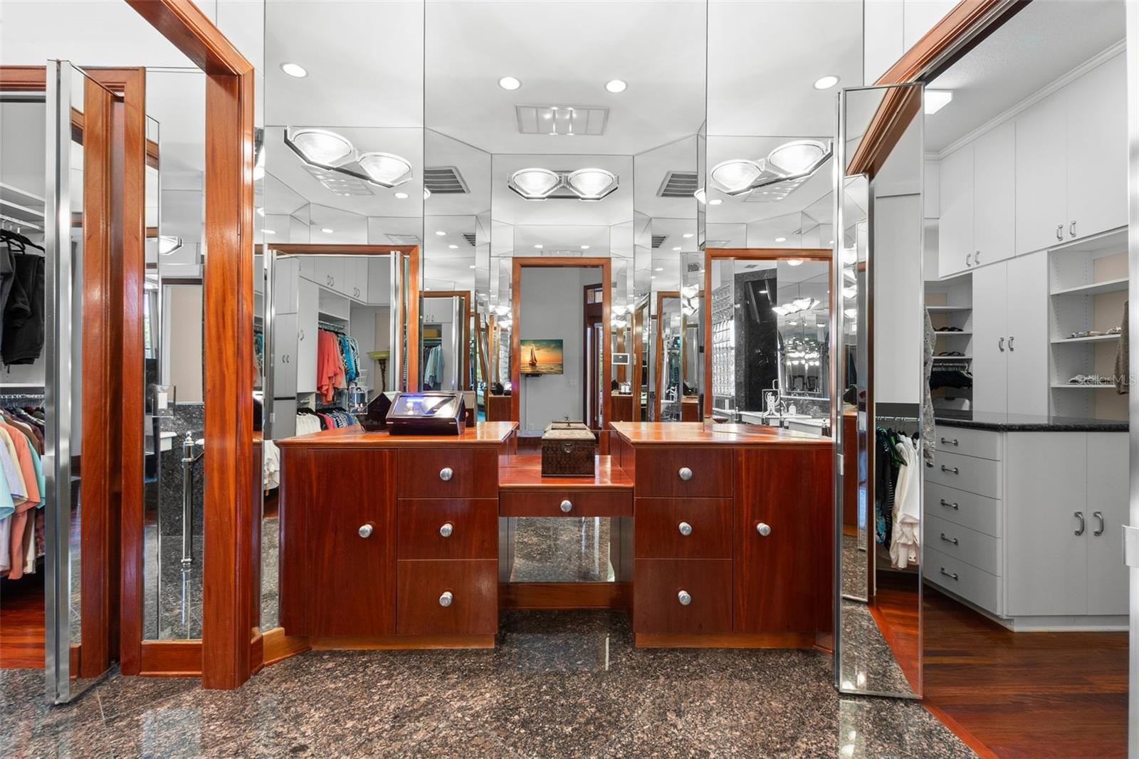 Listing photo id 67 for 211 Rue Des Chateaux