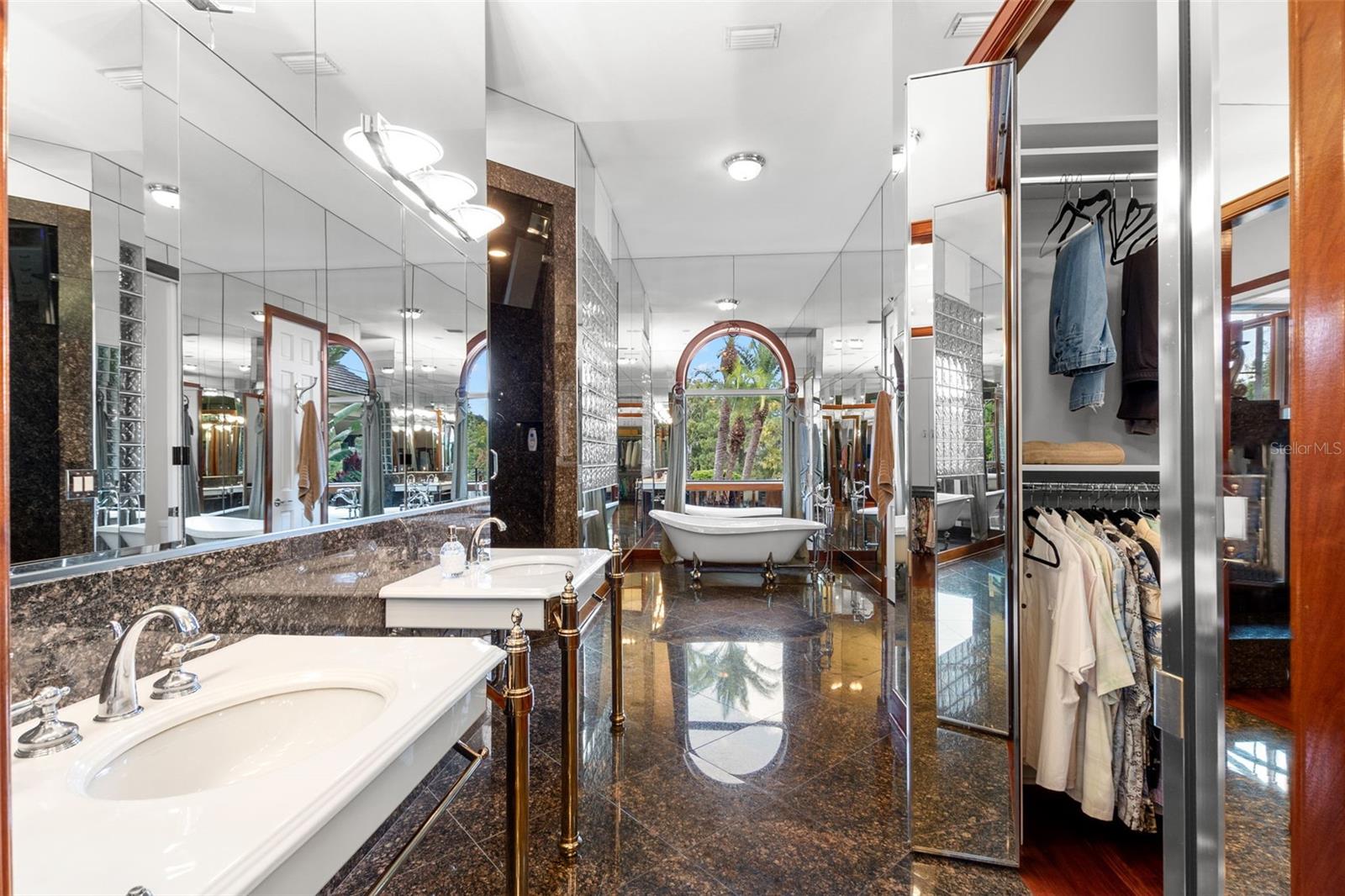 Listing photo id 70 for 211 Rue Des Chateaux