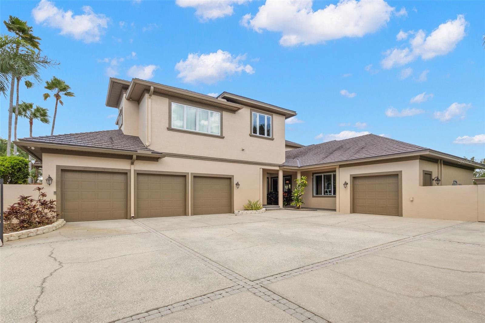Listing photo id 91 for 211 Rue Des Chateaux