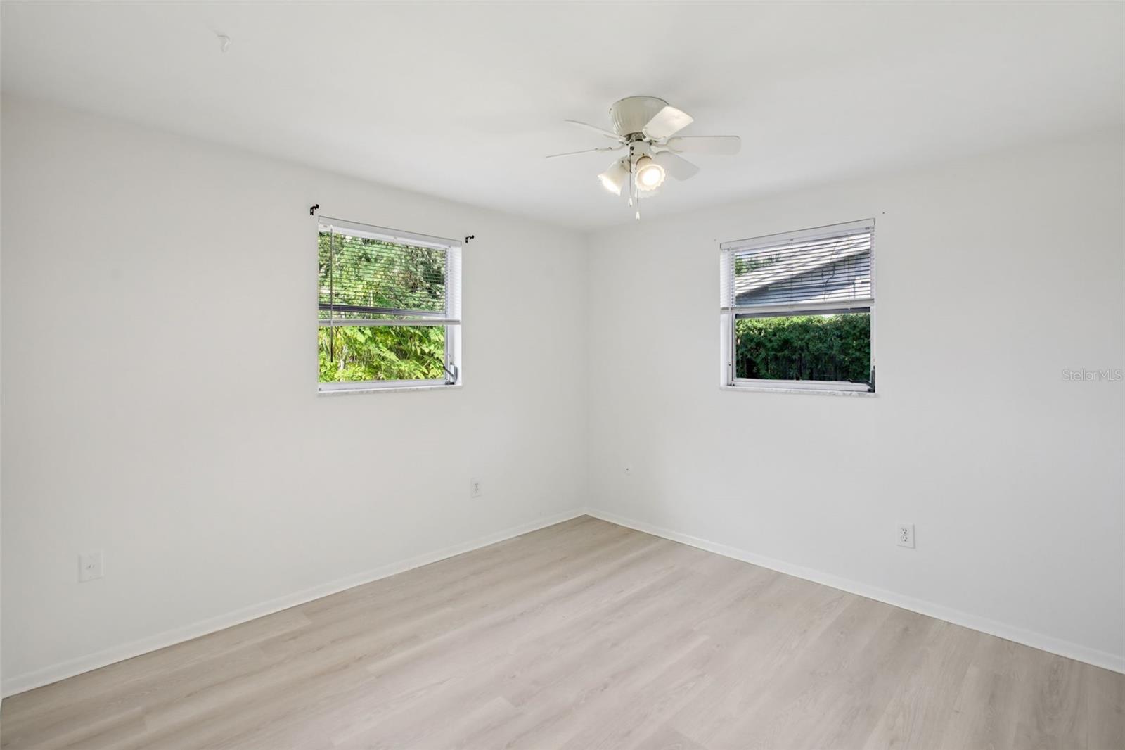 Image 12 of 22 For 3907 Luma Drive