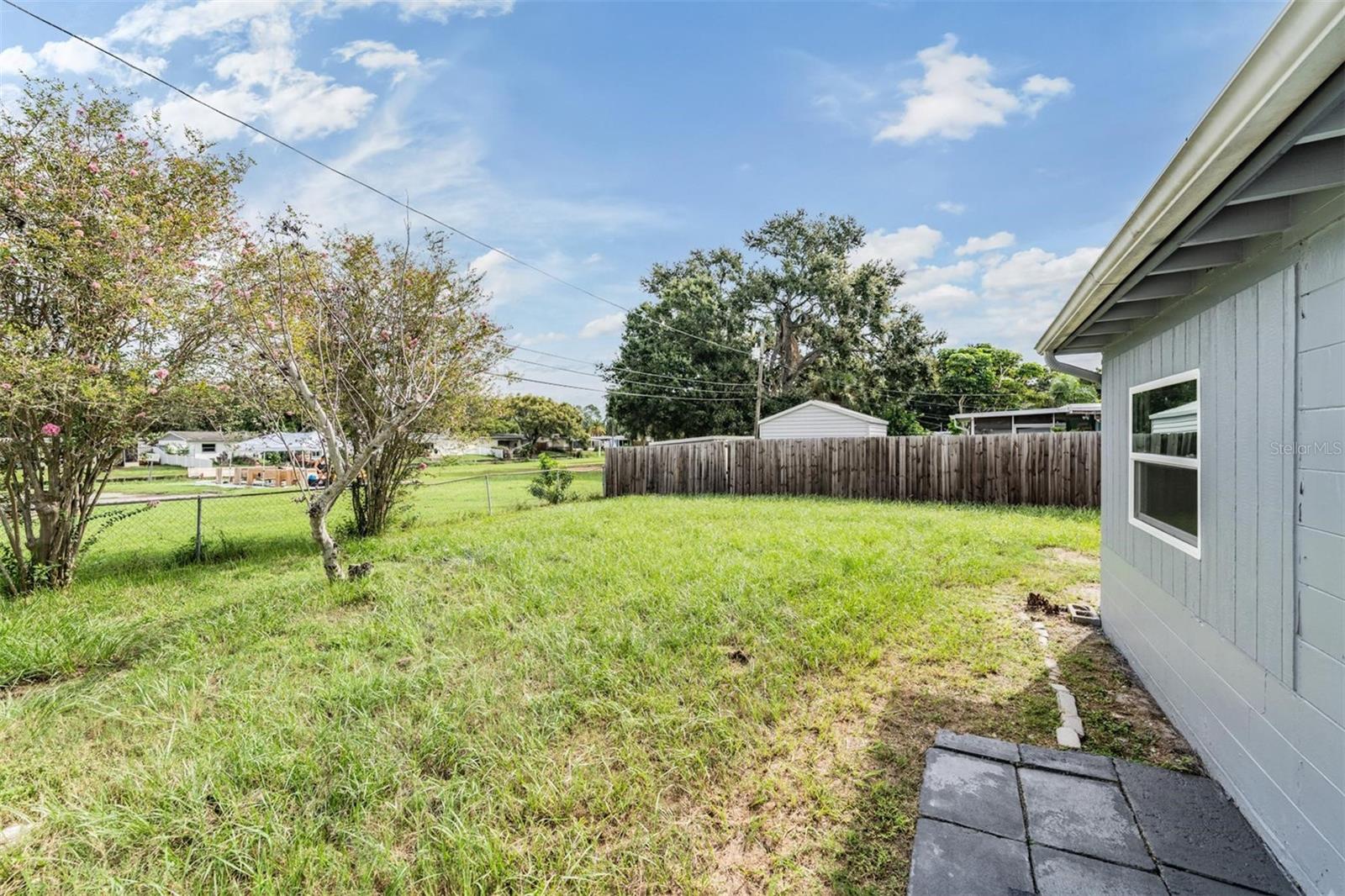 Image 19 of 27 For 10247 117th Terrace