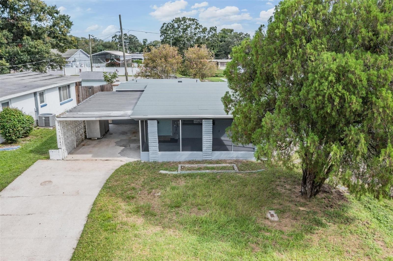 Image 23 of 27 For 10247 117th Terrace
