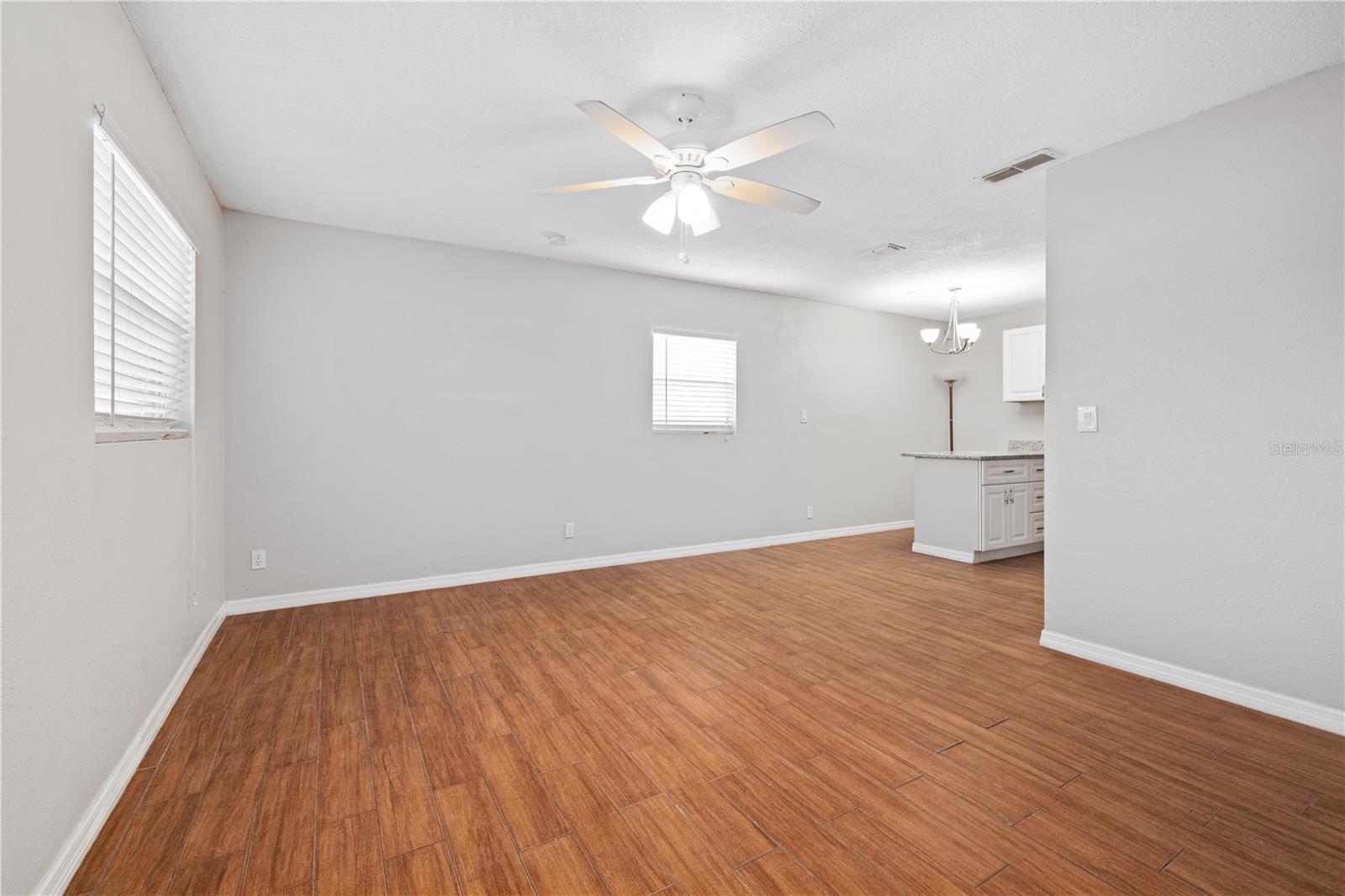 Image 3 of 11 For 4716 Ohio Avenue