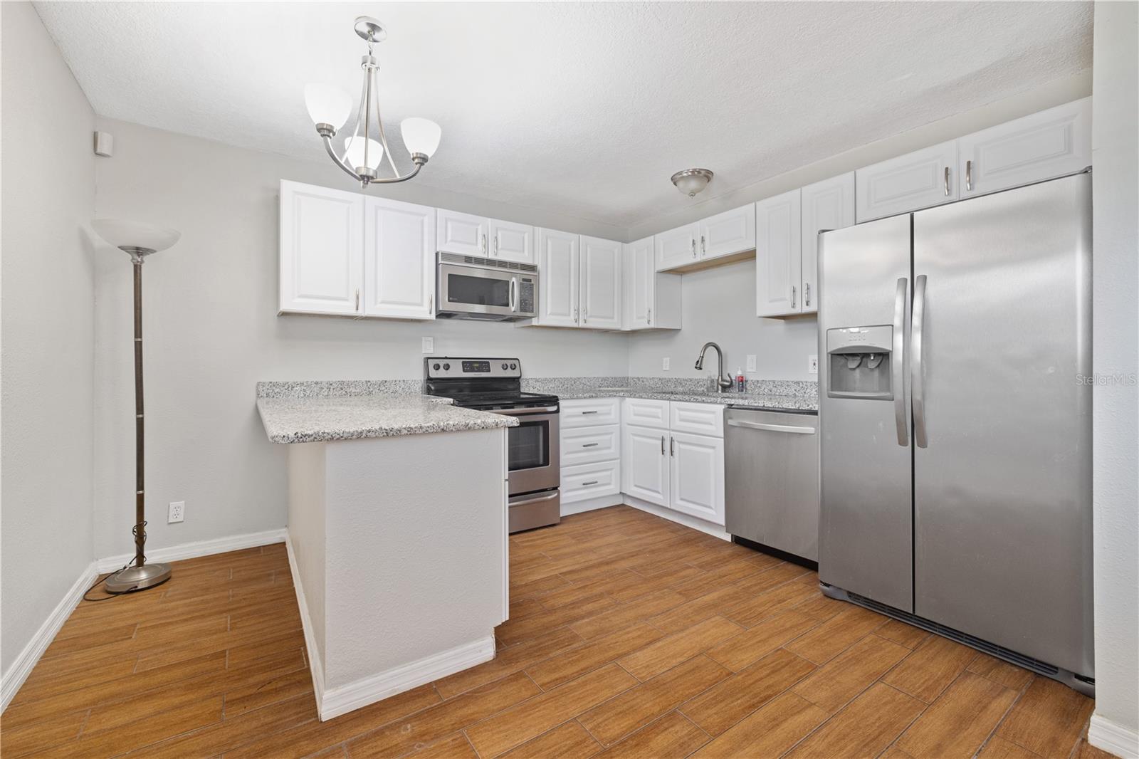 Image 4 of 11 For 4716 Ohio Avenue