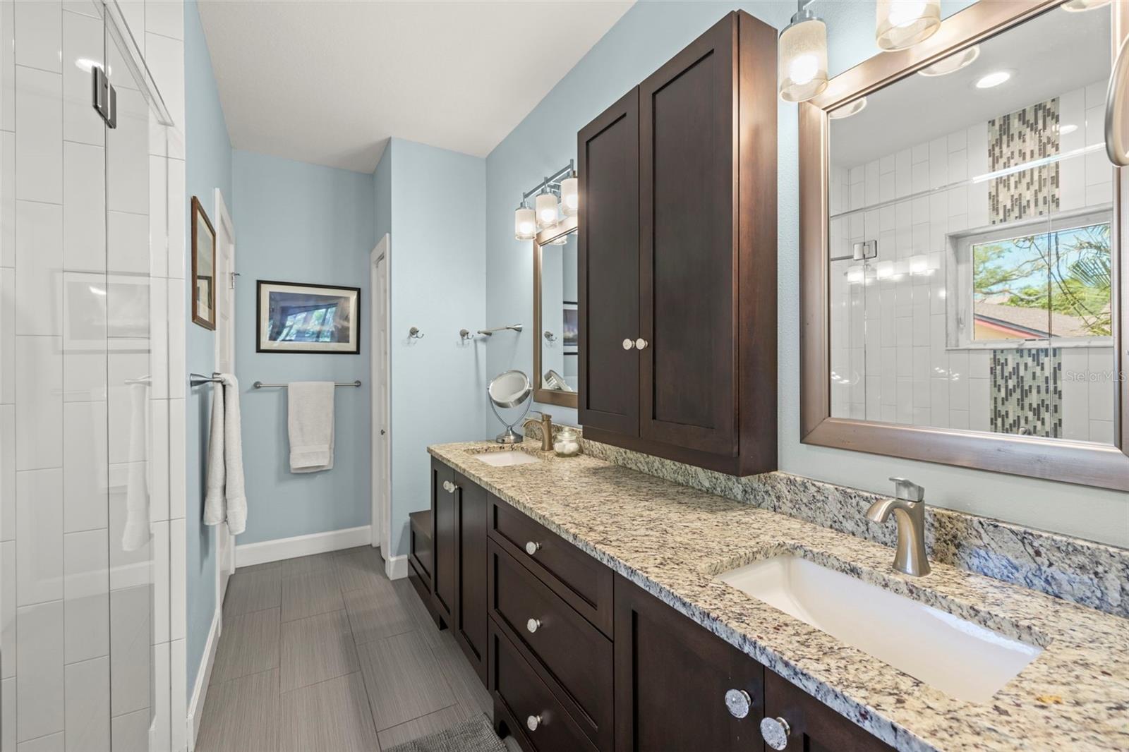 Image 26 of 50 For 2623 57th Street S