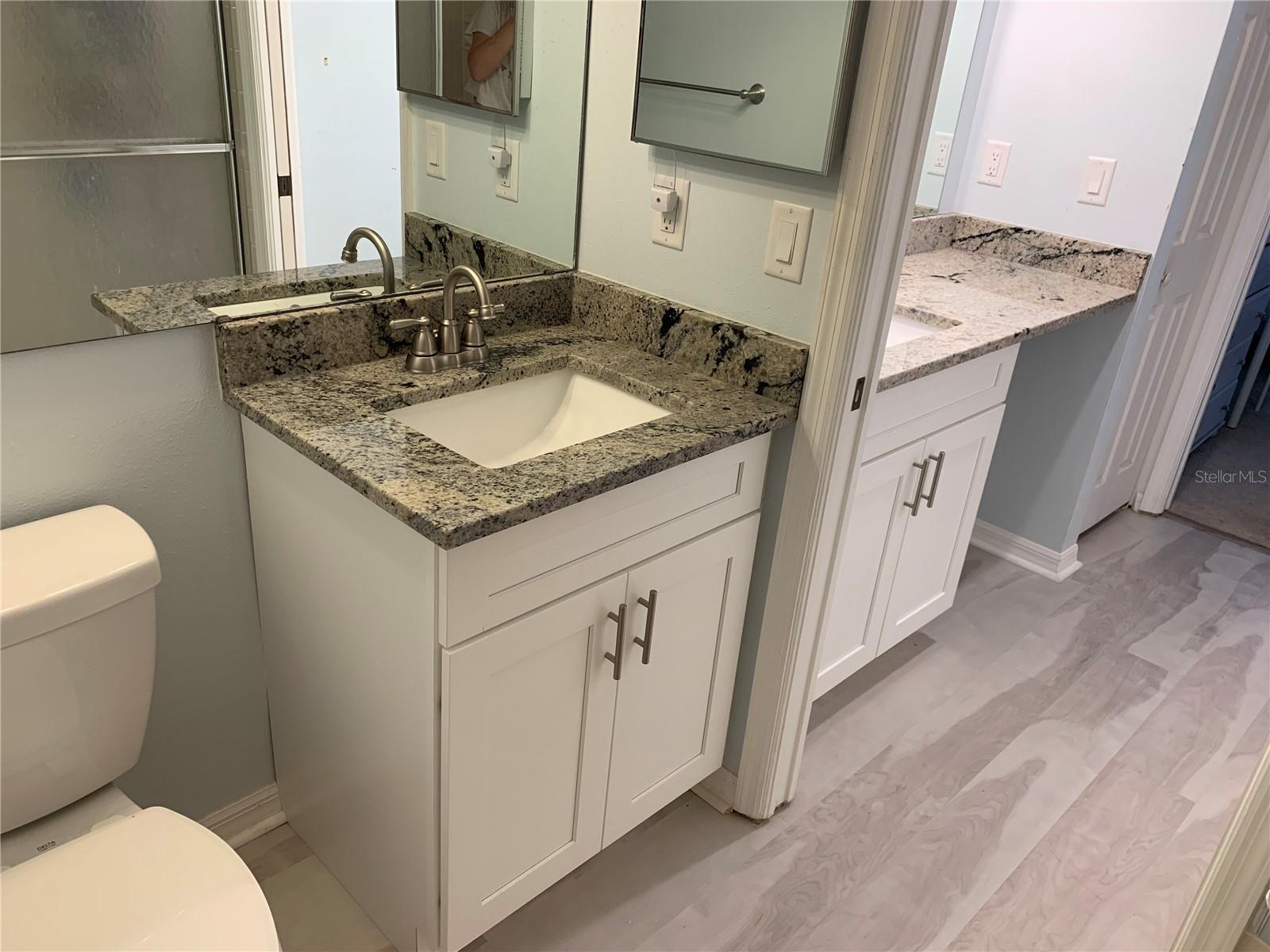 Listing photo id 18 for 5775 Park Street N 401