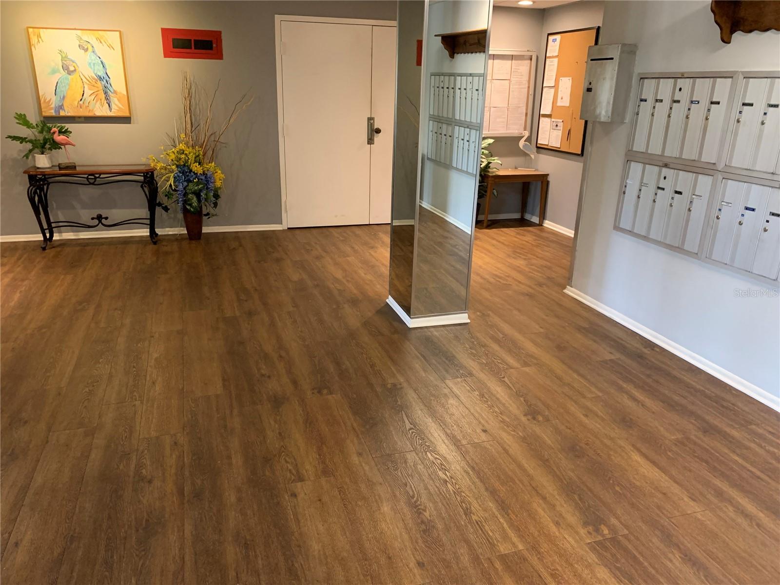 Listing photo id 46 for 5775 Park Street N 401