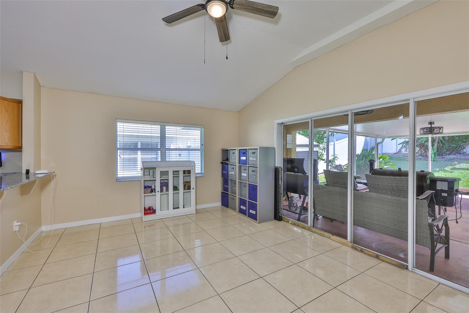 Image 13 of 42 For 2613 Thames River Place