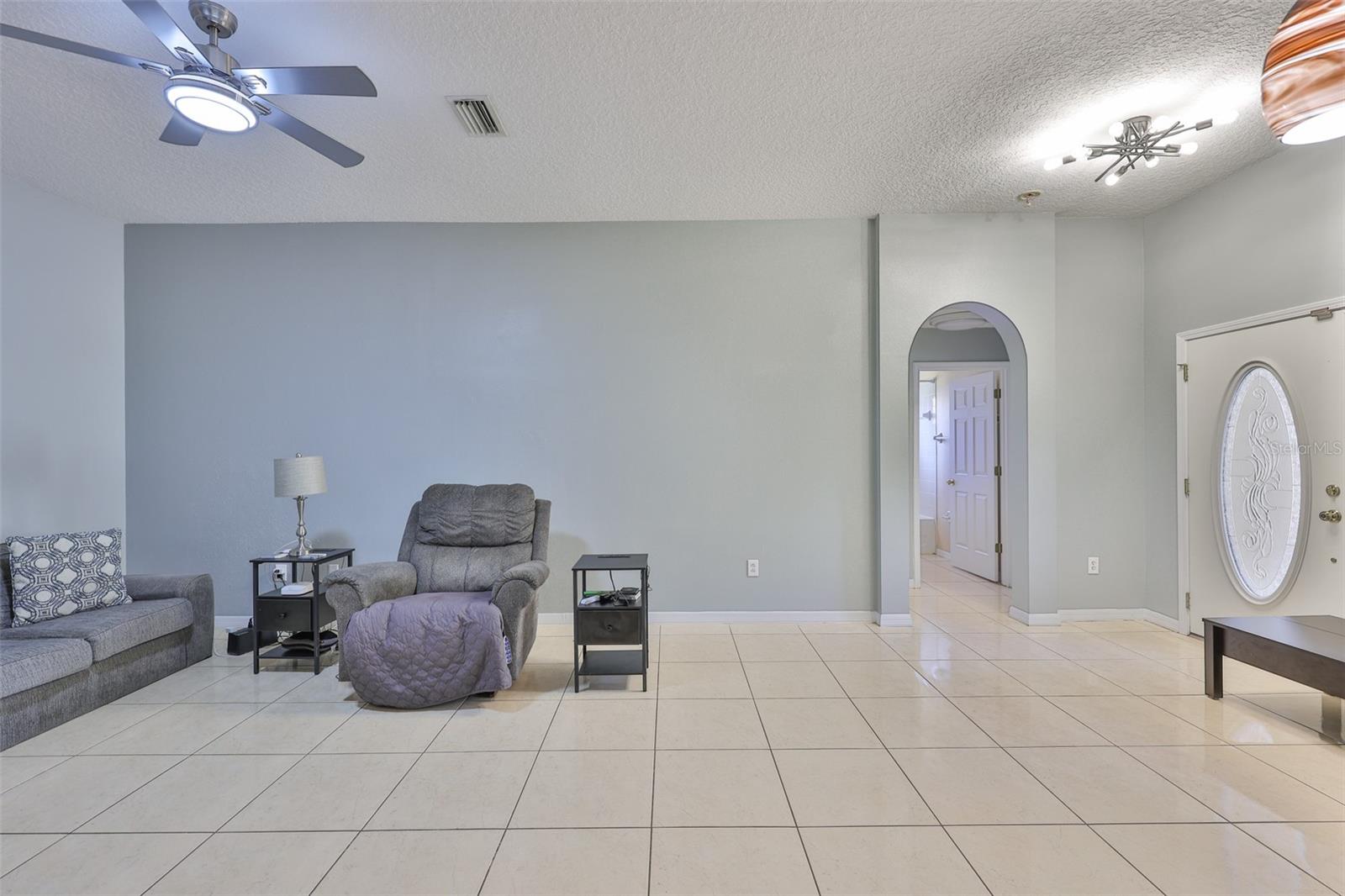 Image 6 of 42 For 2613 Thames River Place