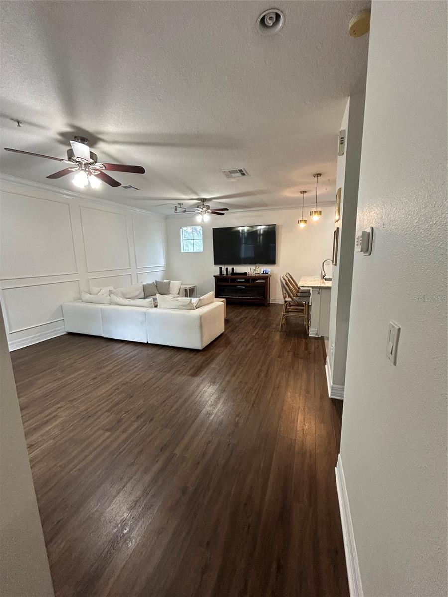Image 11 of 33 For 4535 Bay Spring Court