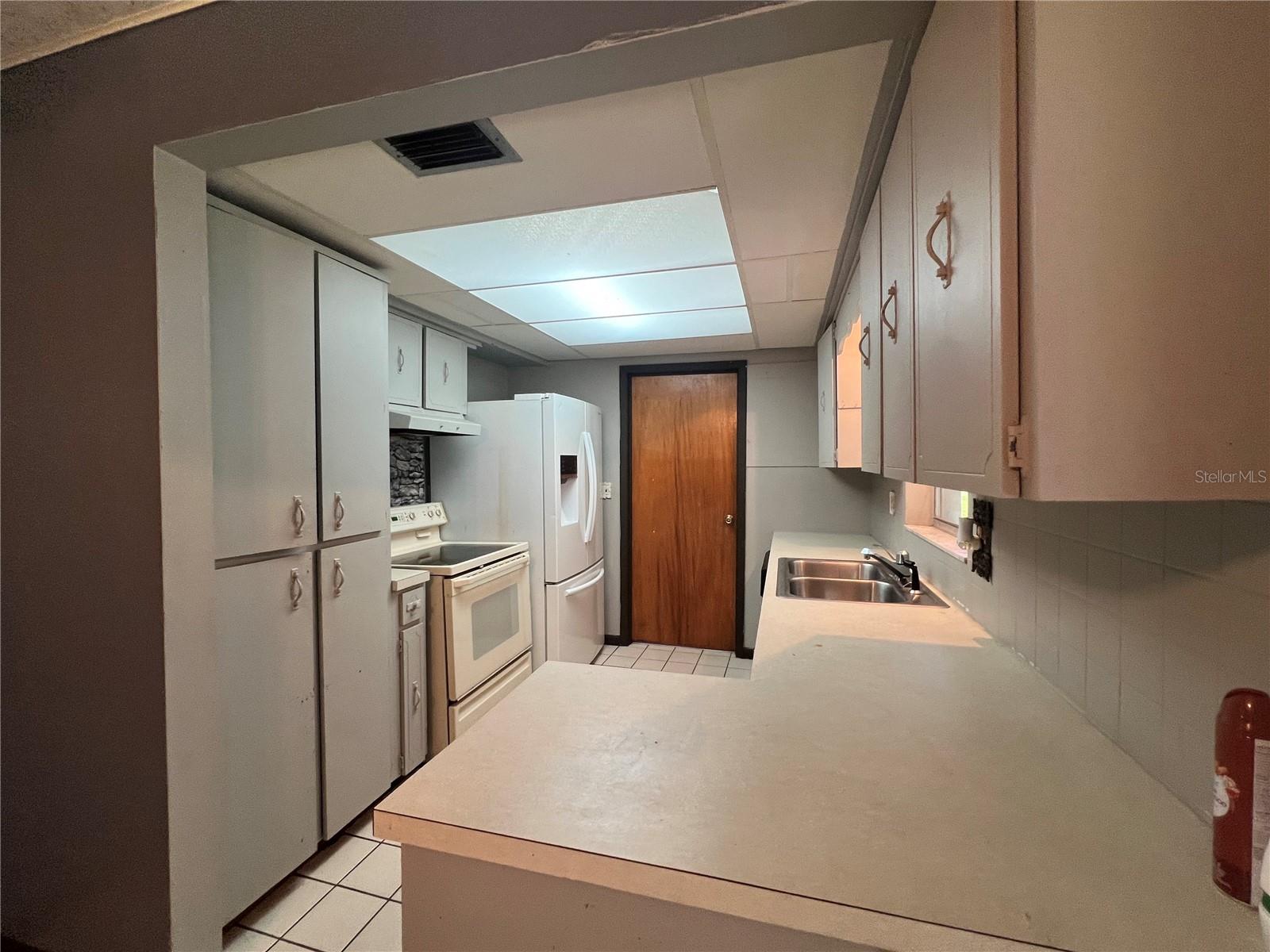Image 7 of 13 For 738 12th Terrace
