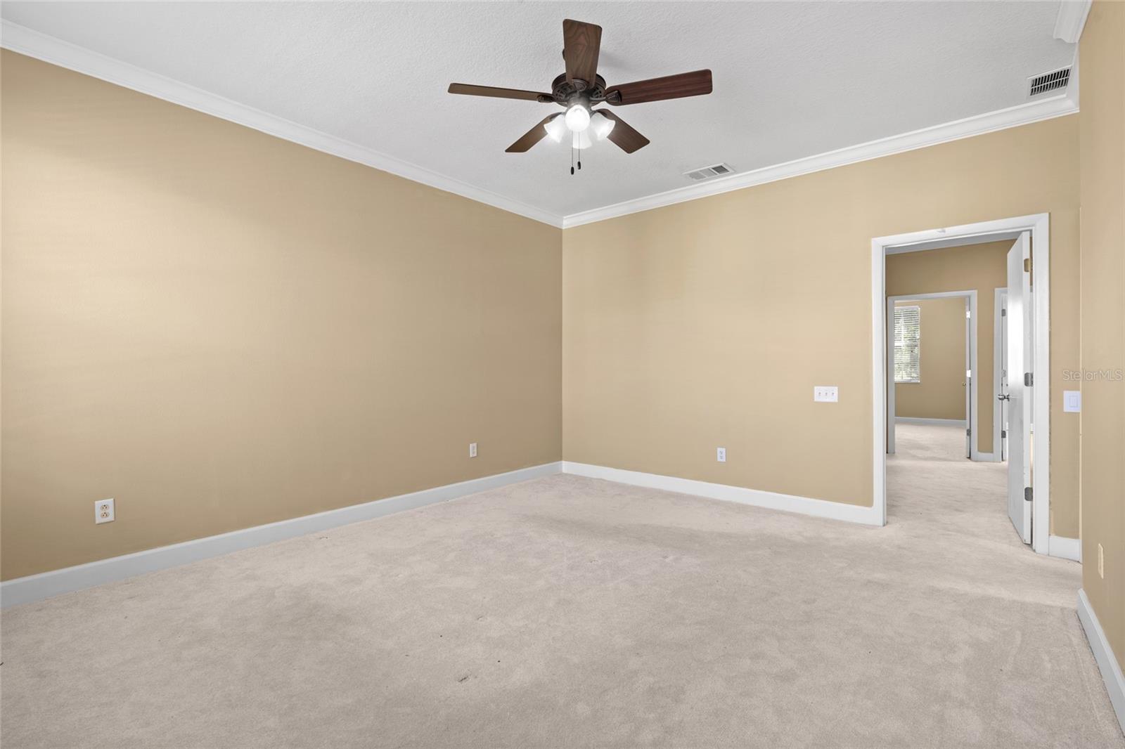 Image 13 of 30 For 618 105th Lane N