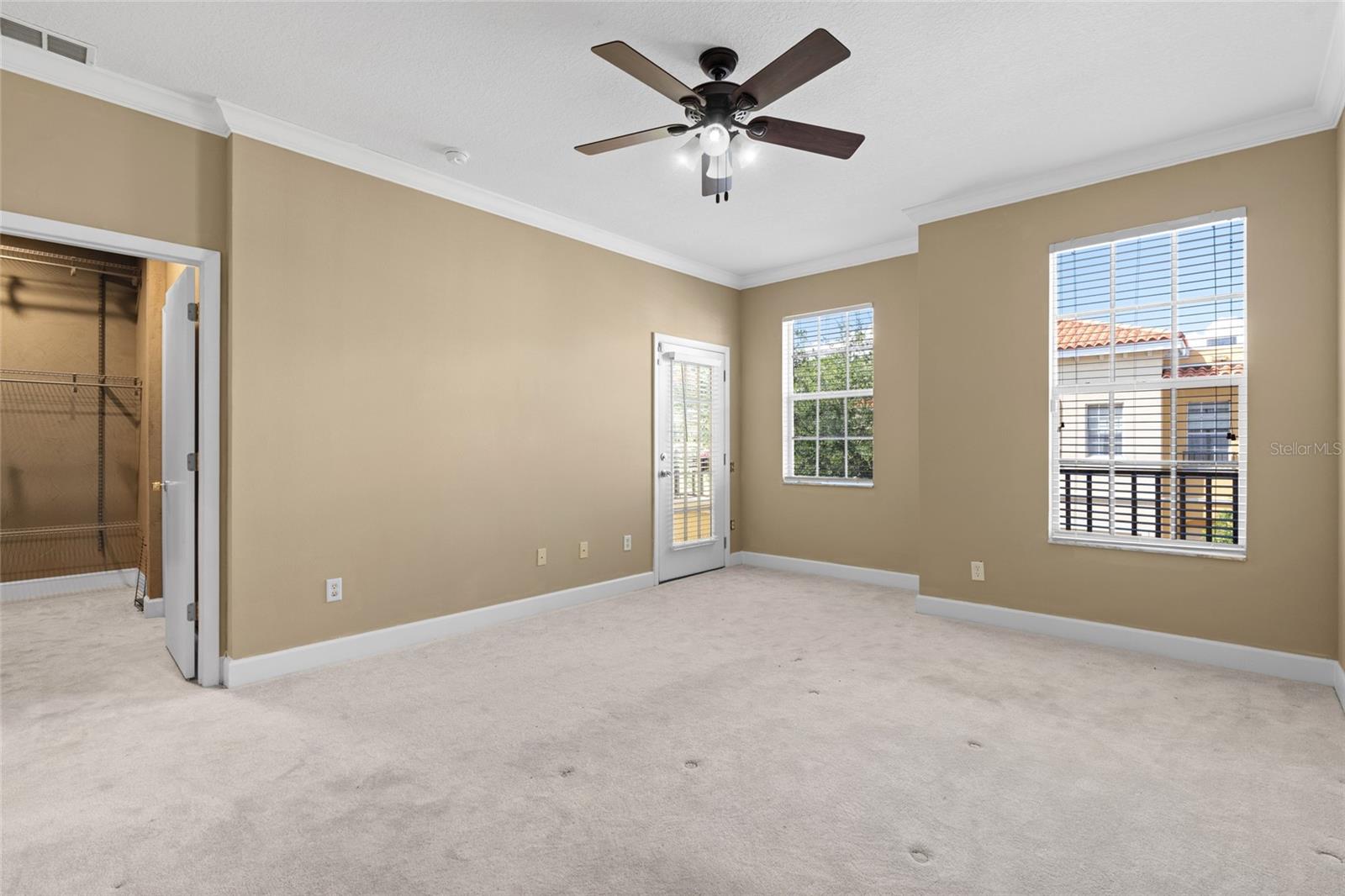Image 14 of 30 For 618 105th Lane N