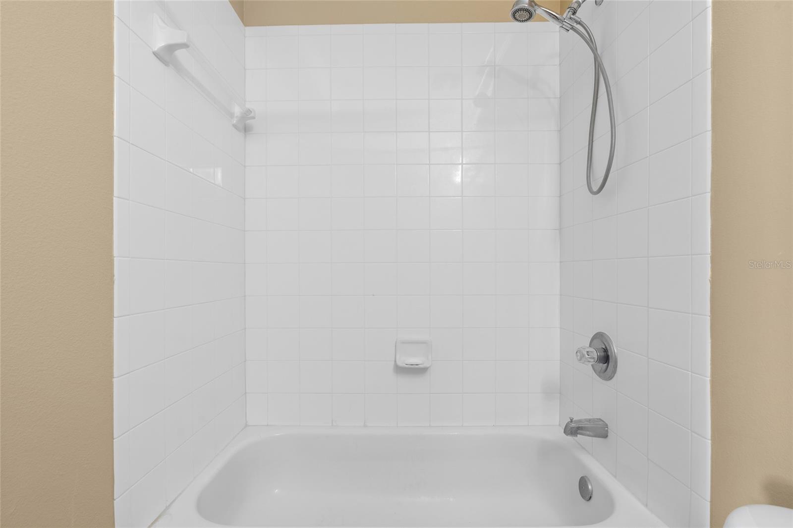 Image 23 of 30 For 618 105th Lane N