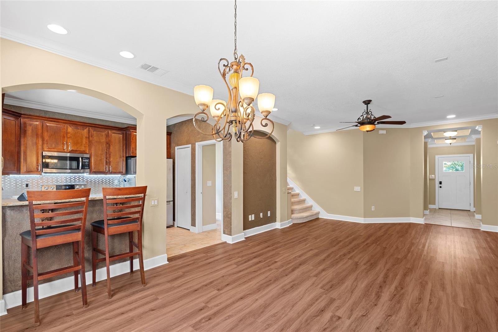 Image 6 of 30 For 618 105th Lane N