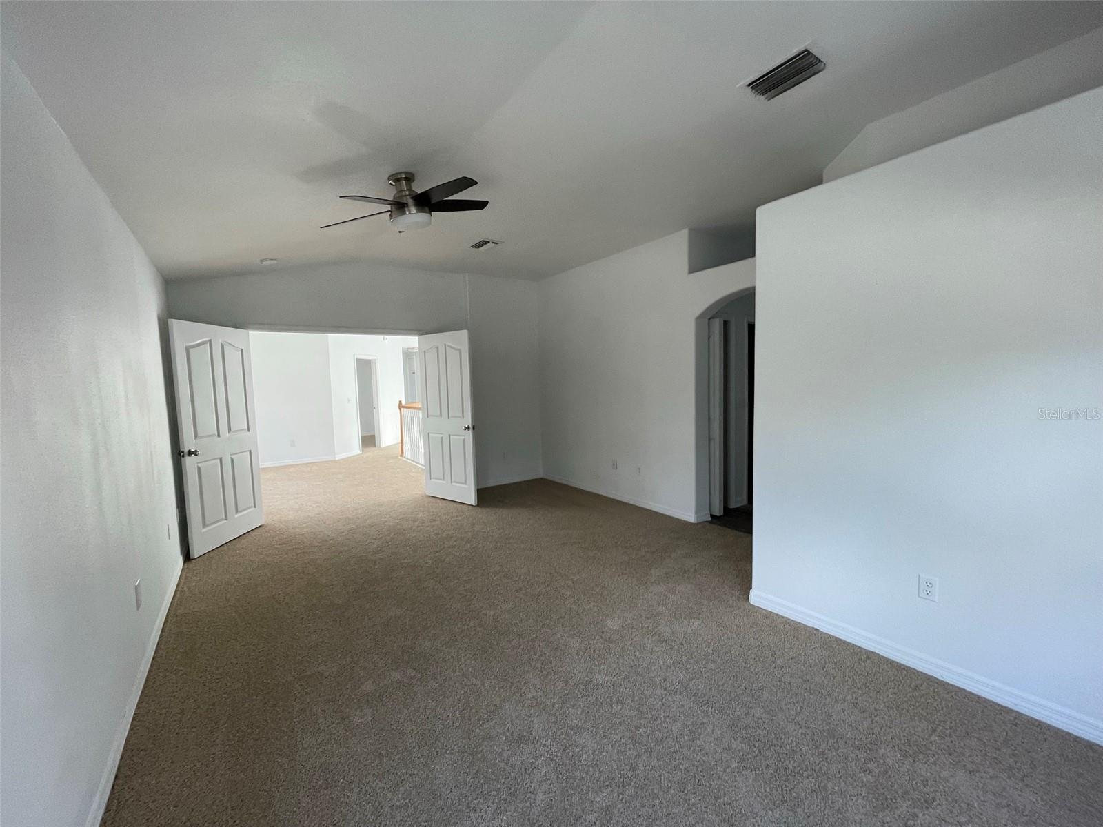 Image 18 of 21 For 10604 Cobham Wood Court