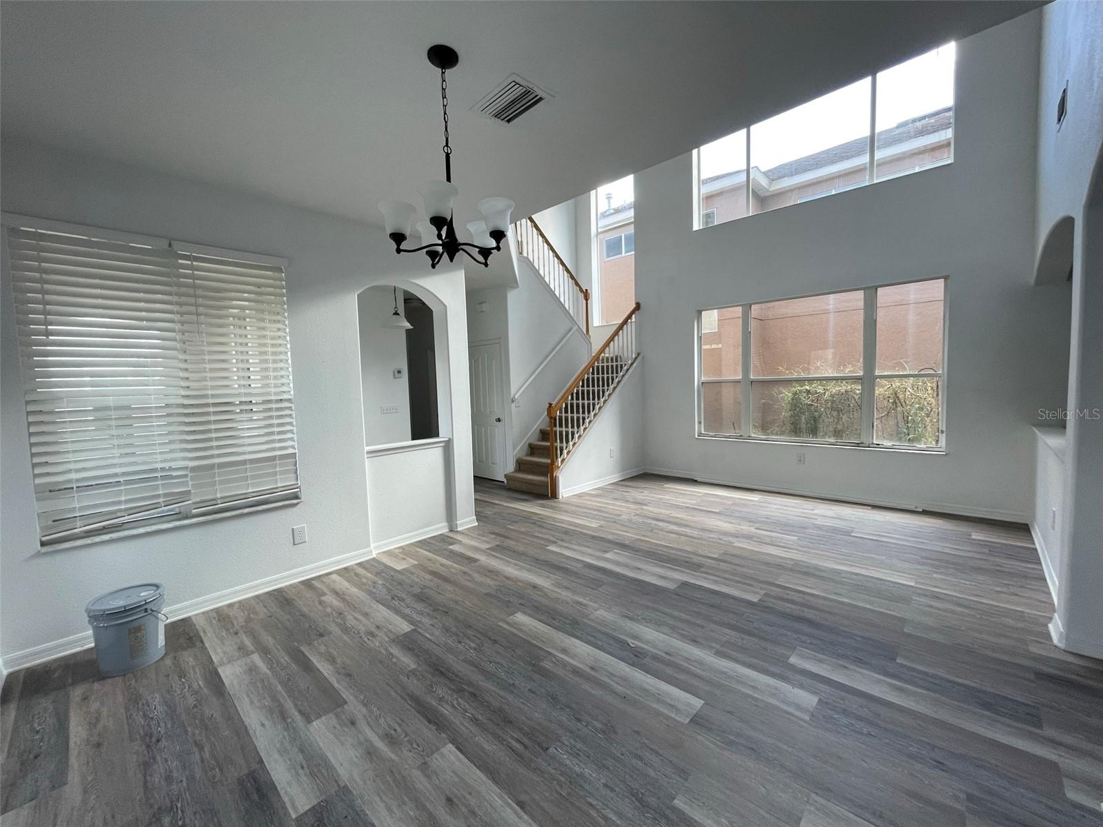Image 5 of 21 For 10604 Cobham Wood Court