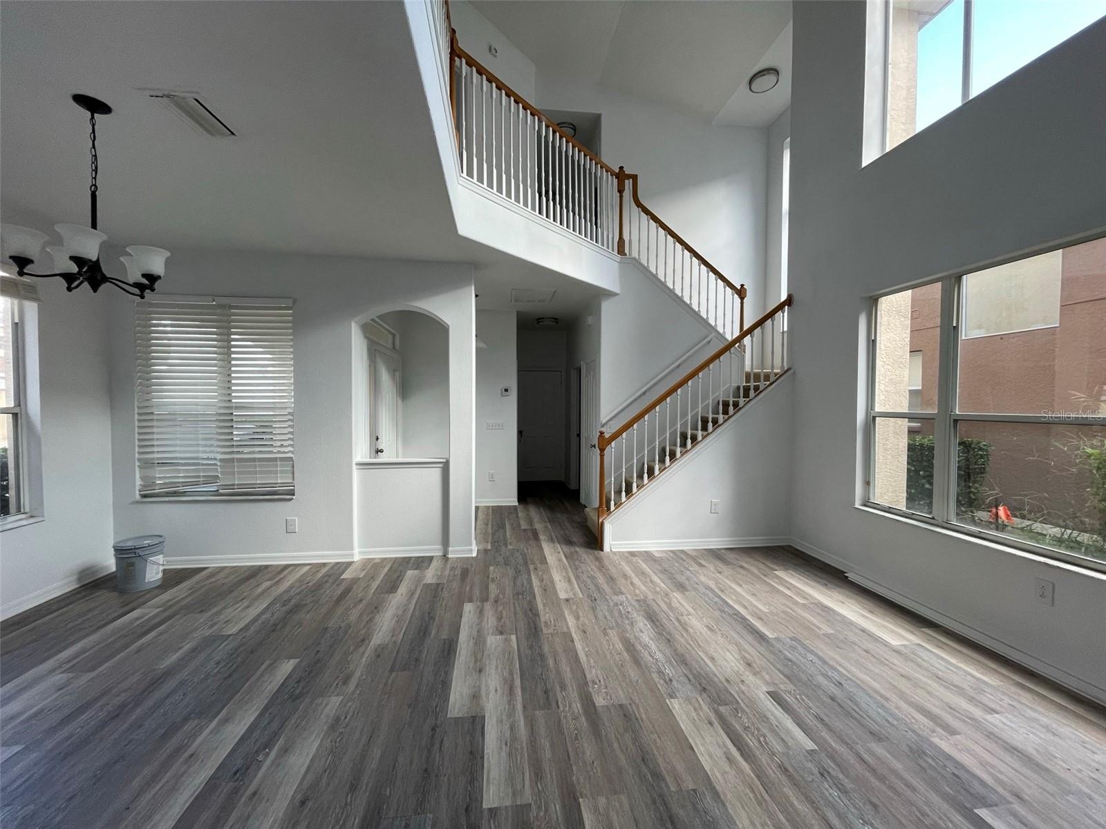 Image 6 of 21 For 10604 Cobham Wood Court