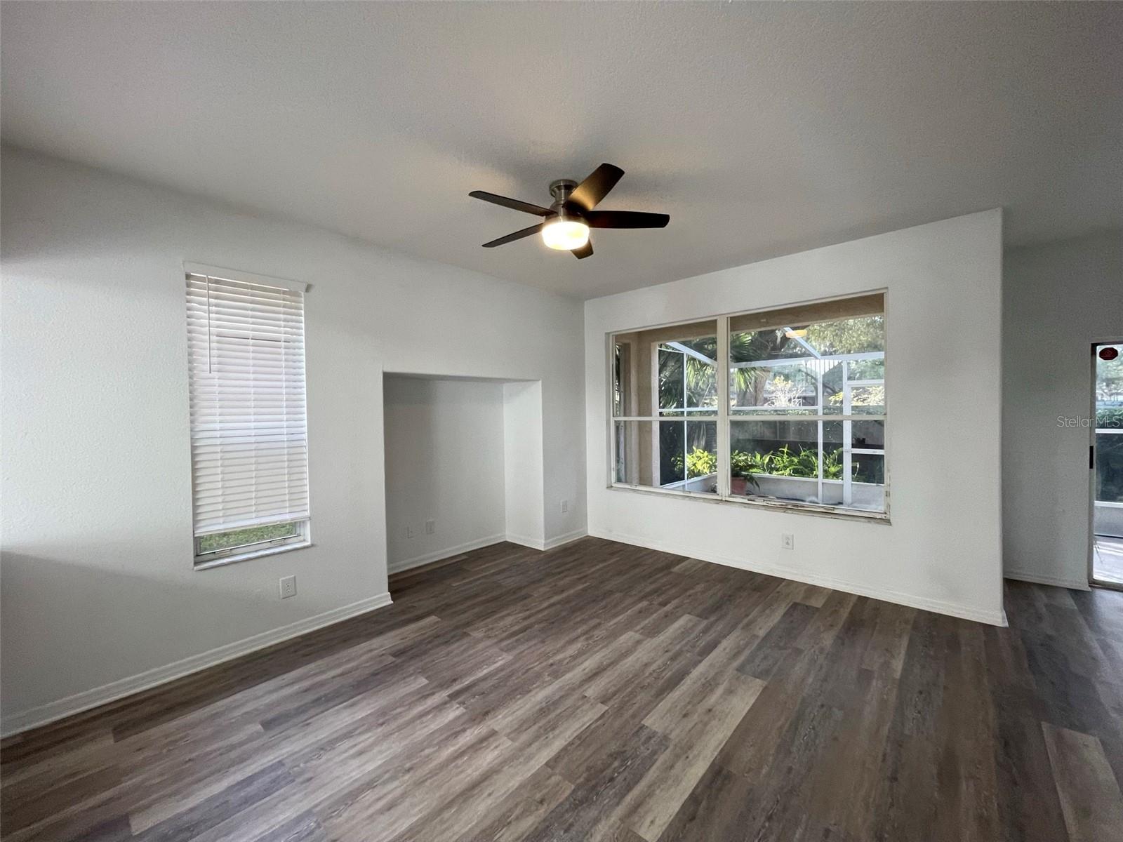 Image 7 of 21 For 10604 Cobham Wood Court
