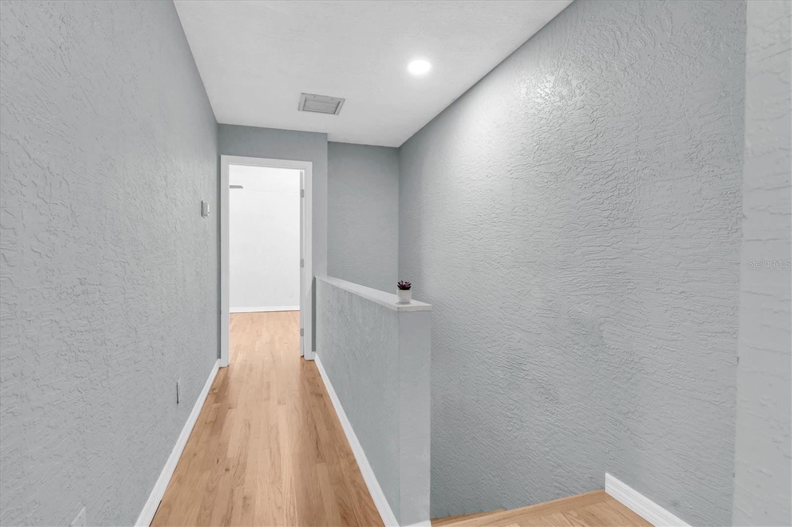 Image 18 of 40 For 6327 2nd Avenue S