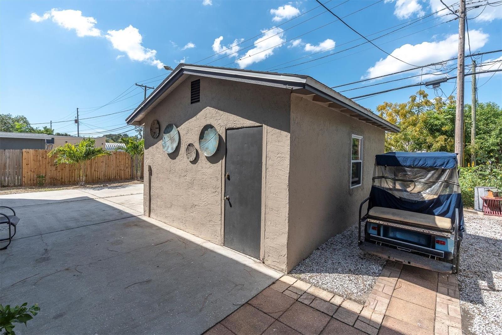 Image 32 of 40 For 6327 2nd Avenue S