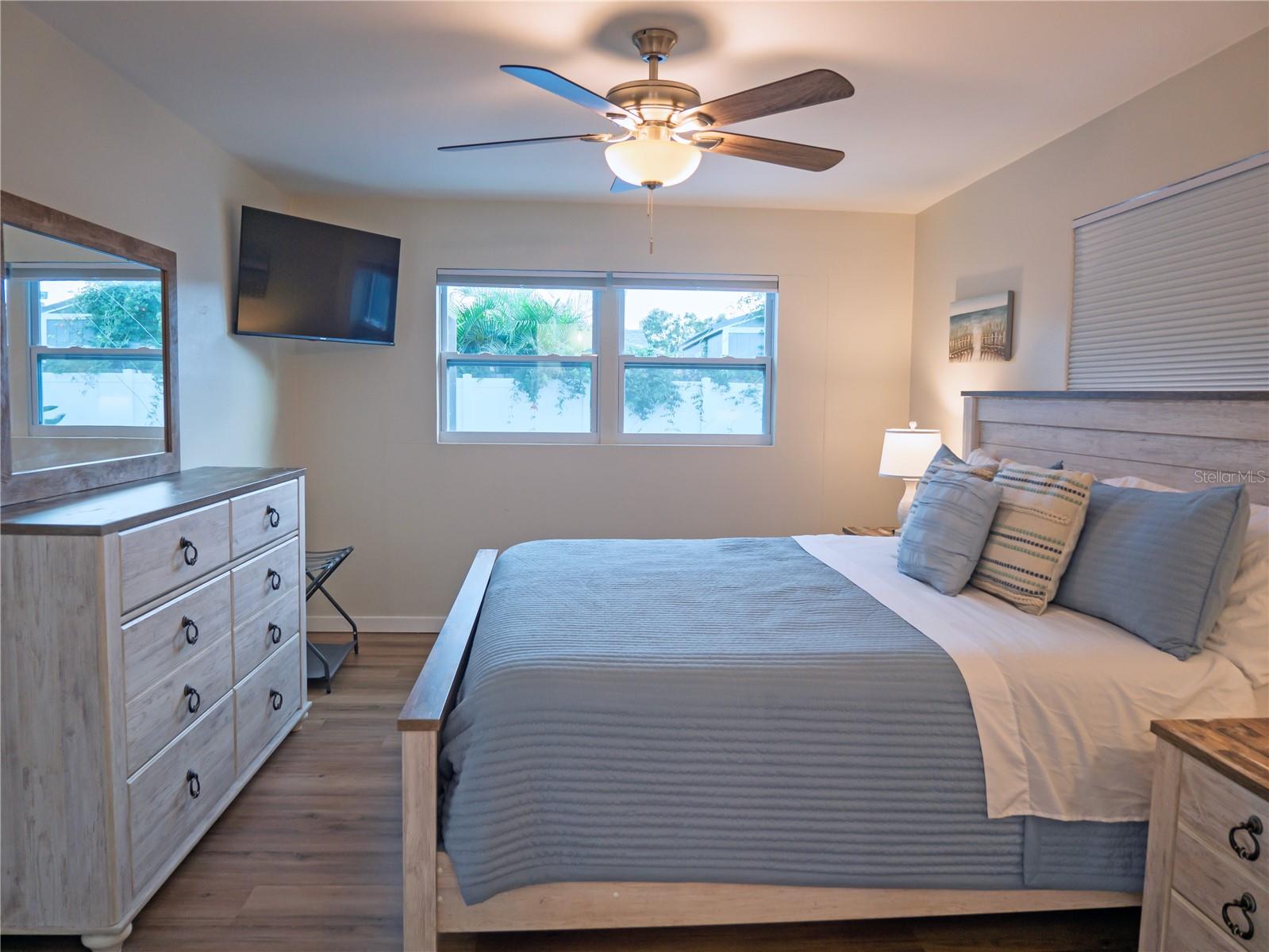 Image 15 of 42 For 13702 Martinique Drive