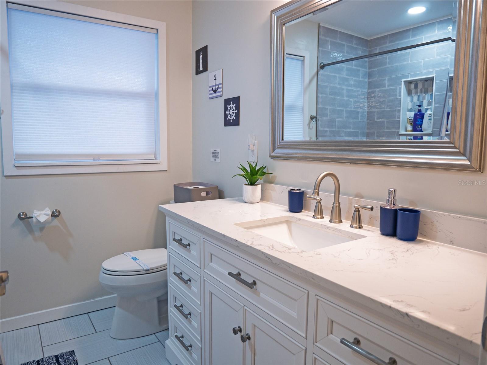 Image 23 of 42 For 13702 Martinique Drive