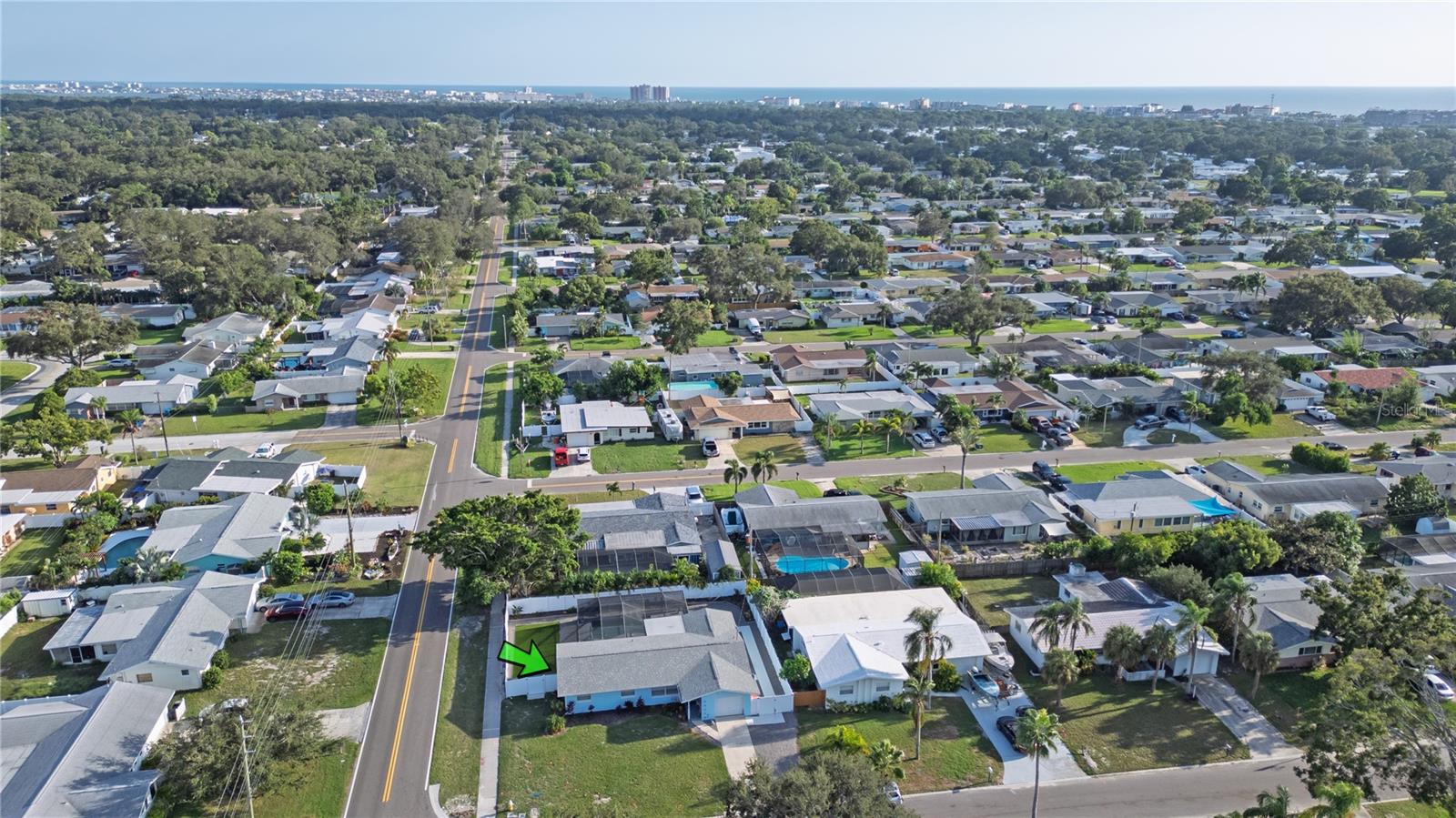 Image 40 of 42 For 13702 Martinique Drive