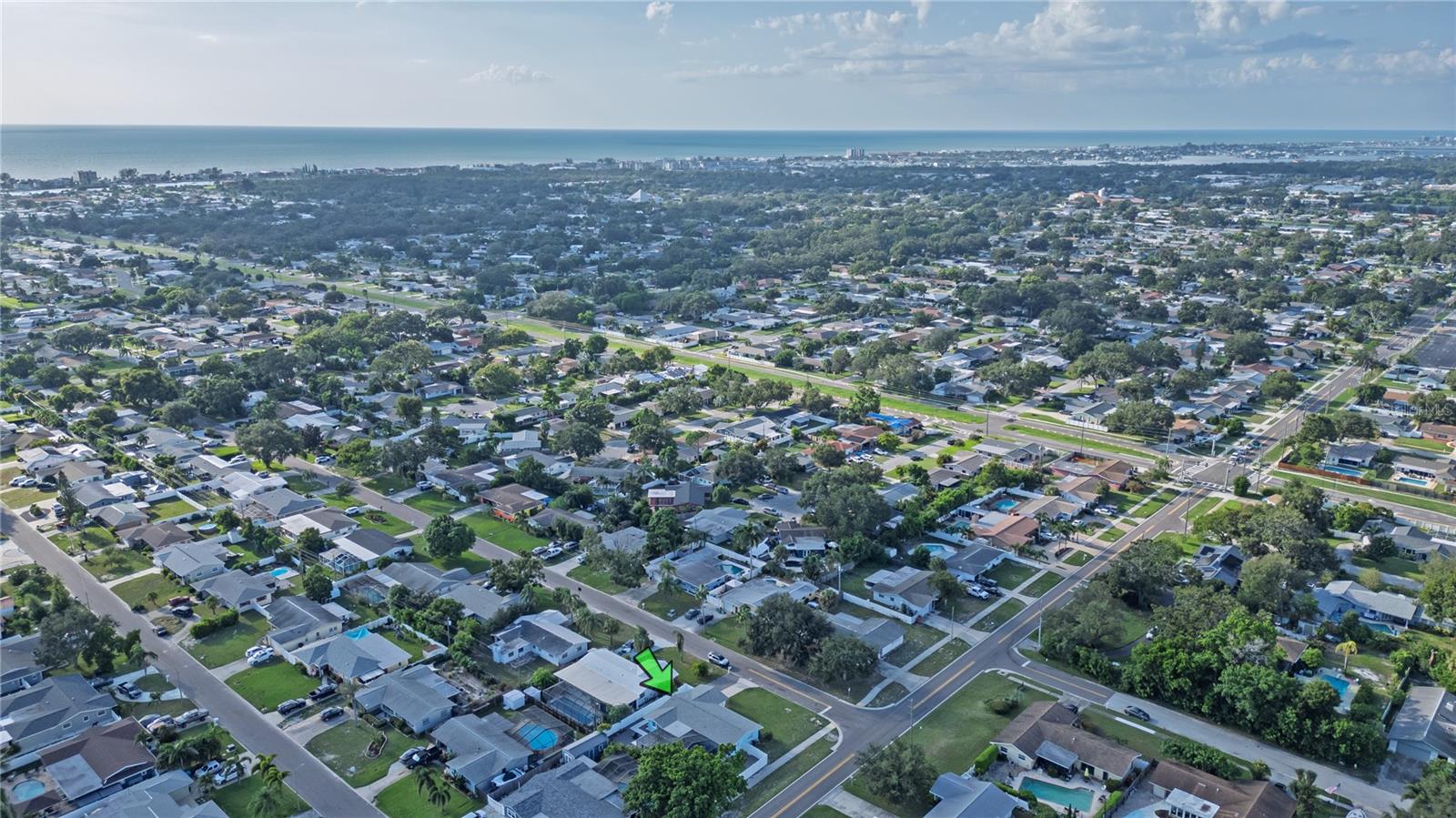 Image 41 of 42 For 13702 Martinique Drive