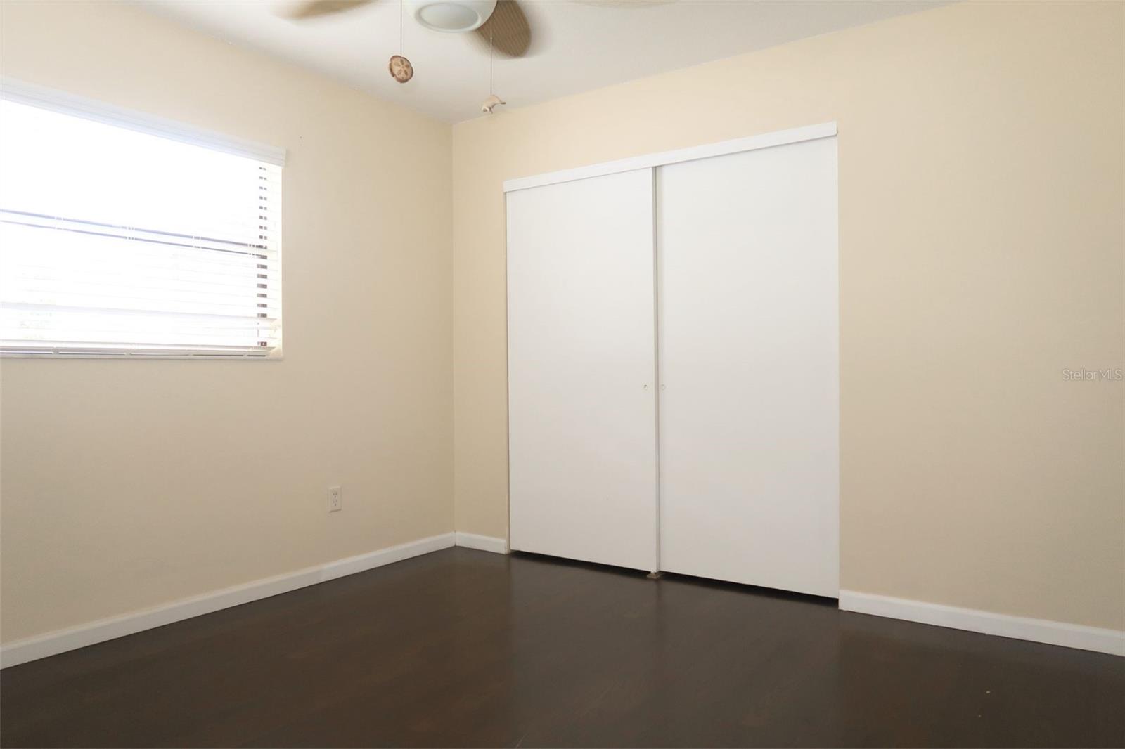 Image 20 of 21 For 6207 57th Avenue N
